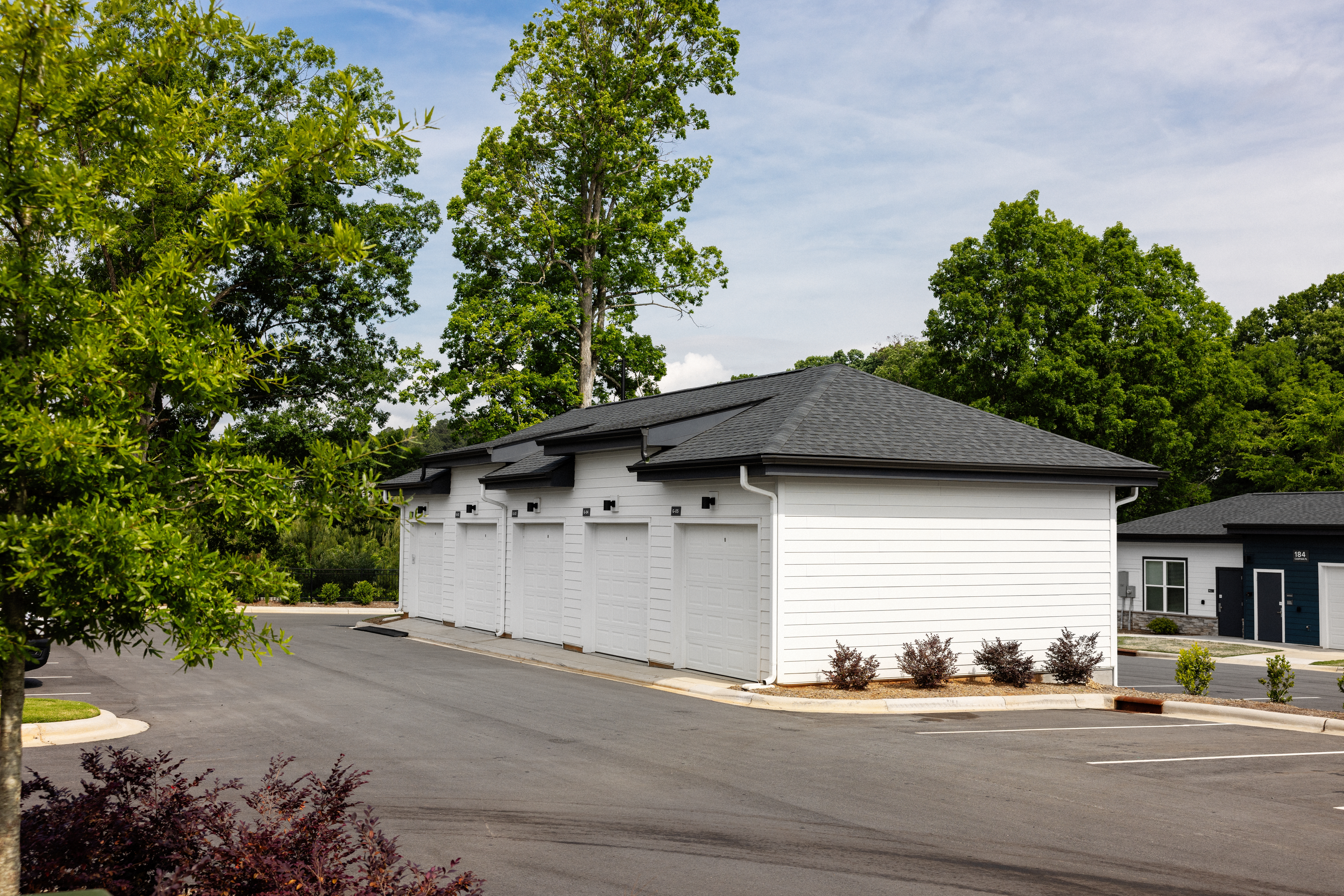 Parking at Avalon Lake Norman