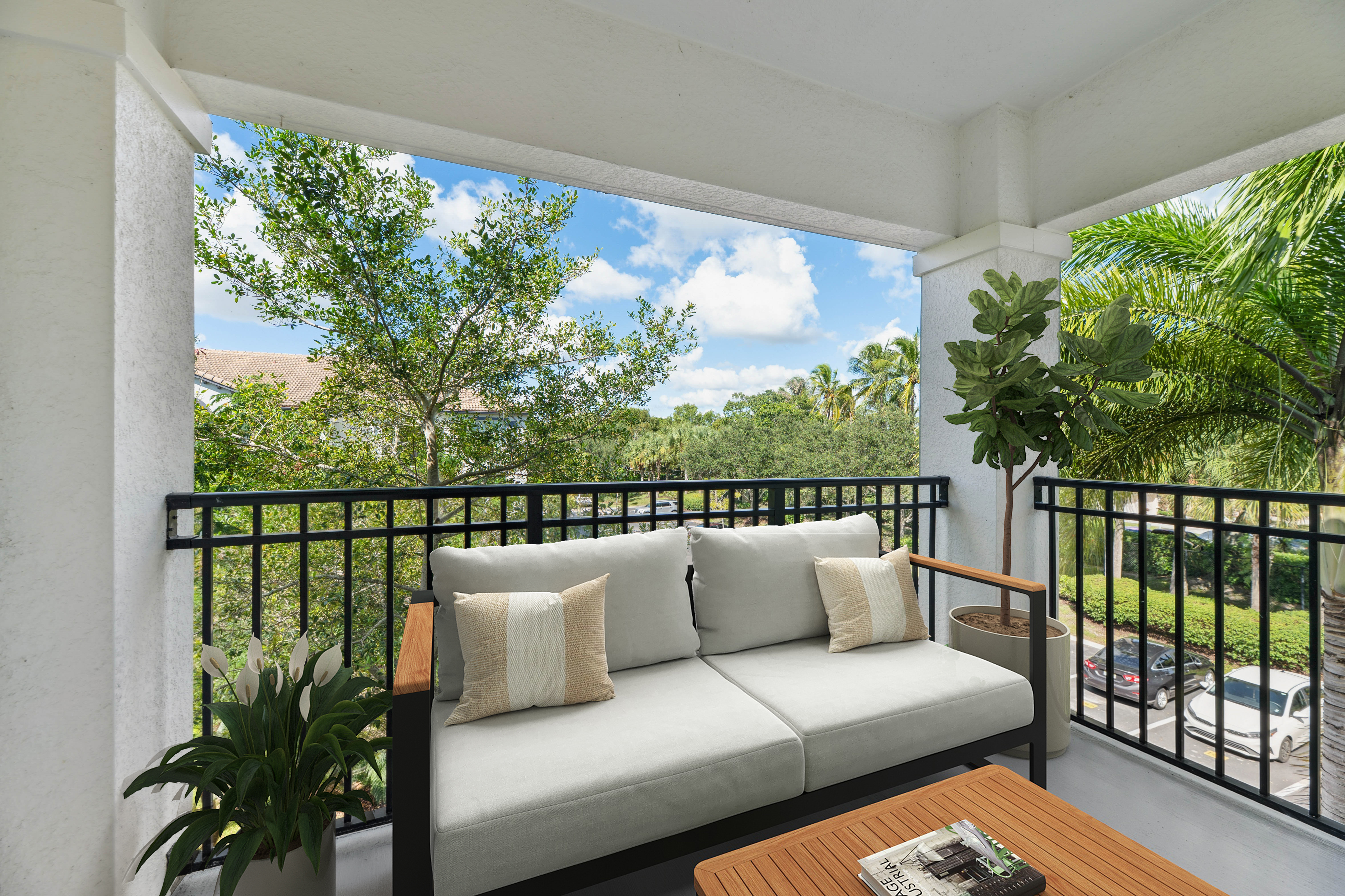 Avalon Coconut Creek 12 of 12