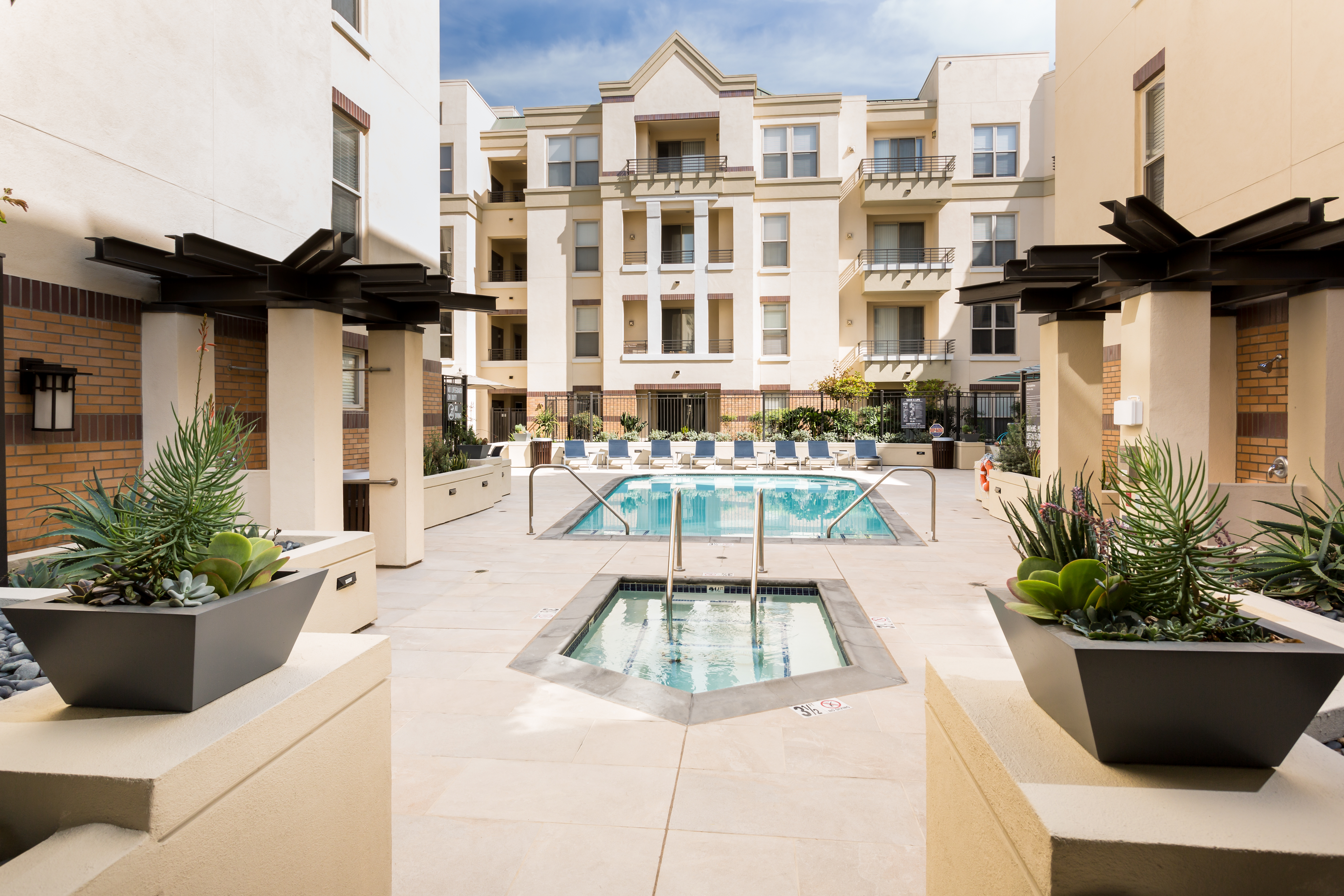 Pool at Avalon (3 of 3)