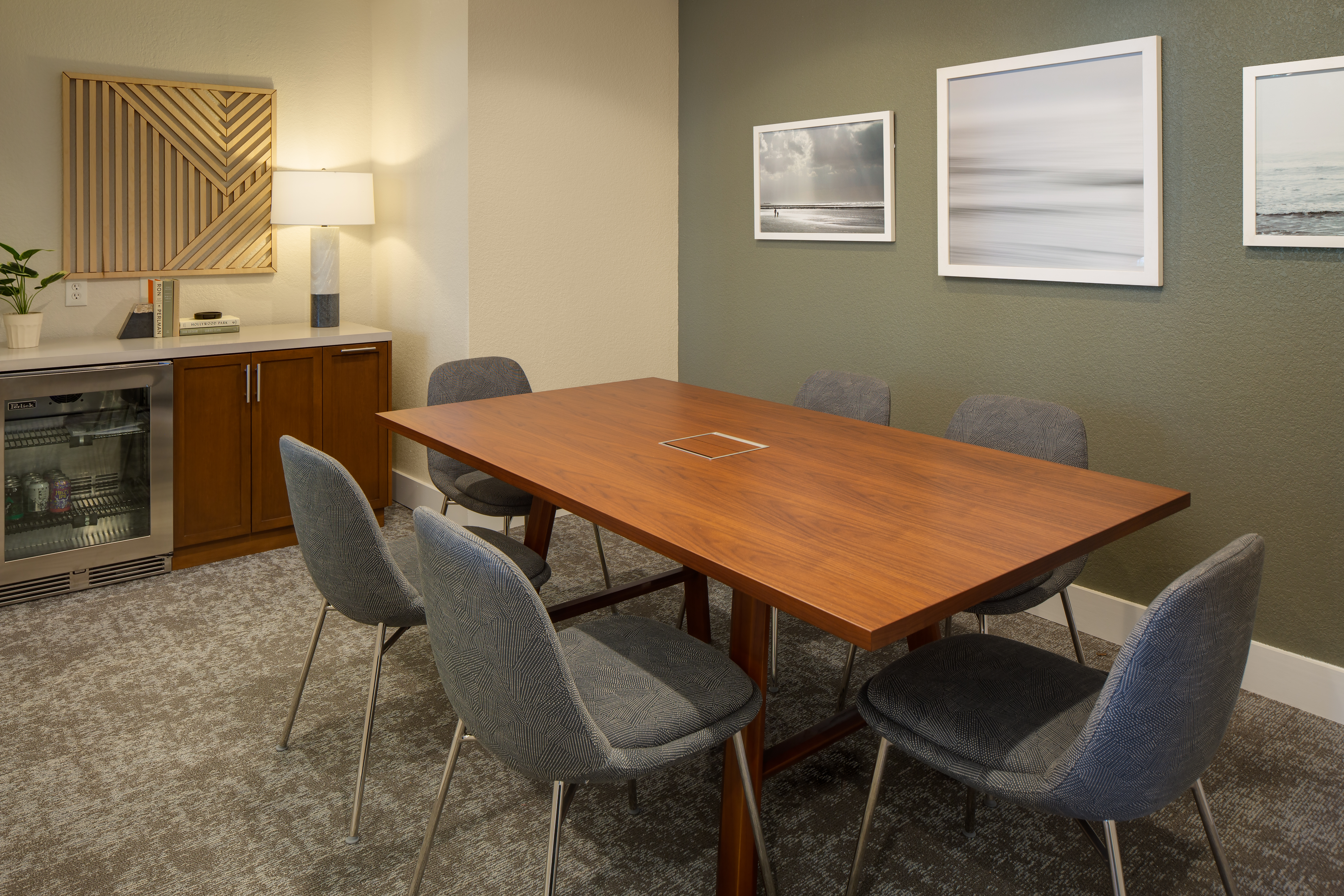 Work space at Eaves South Coast