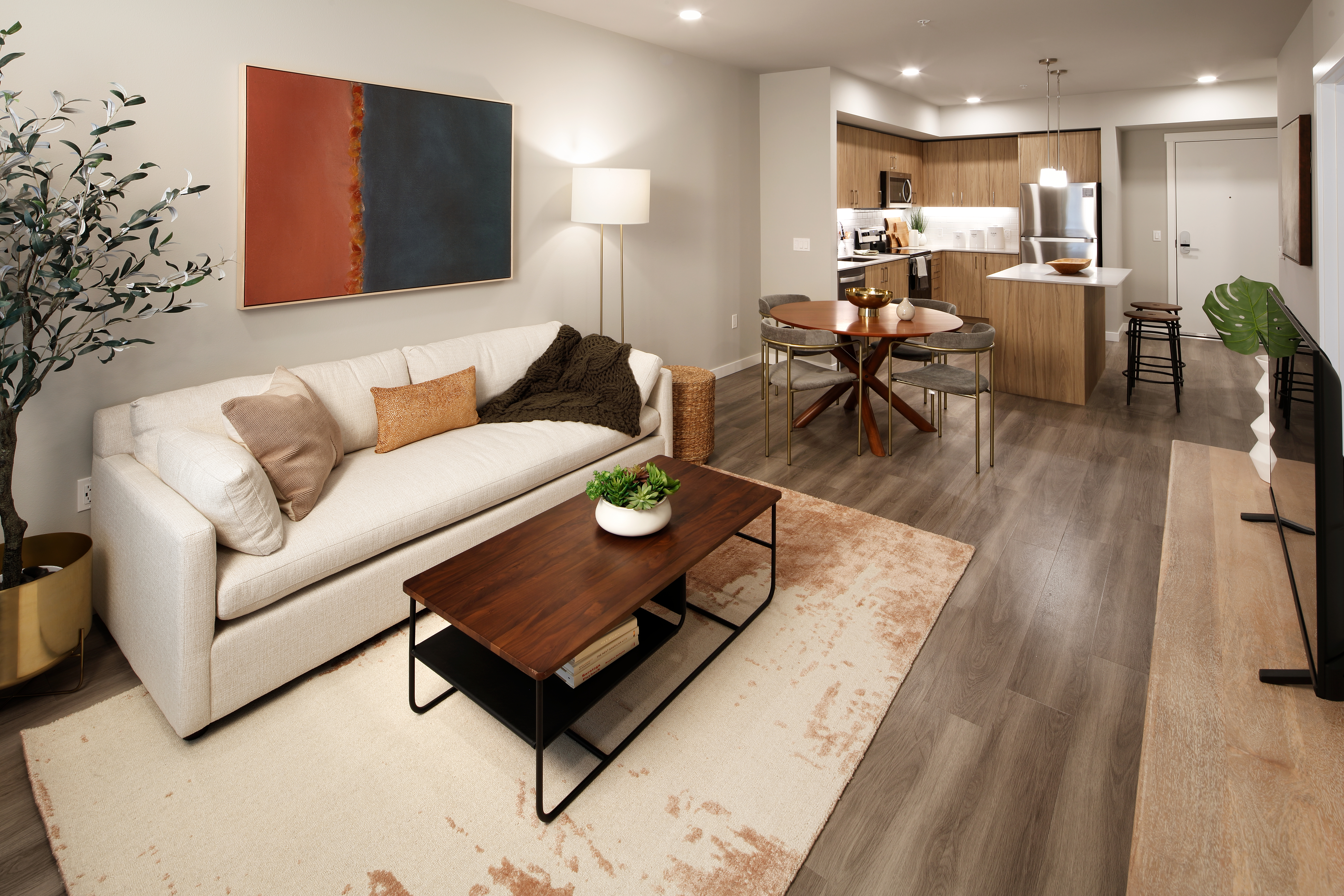 Avalon Alderwood Place 3 of 12
