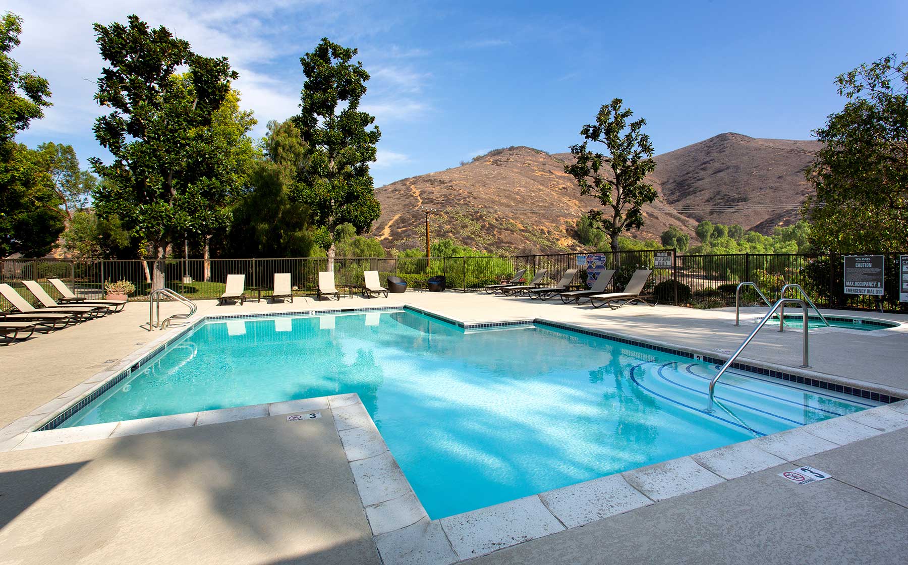 Pool at Eaves Phillips Ranch (4 of 4)