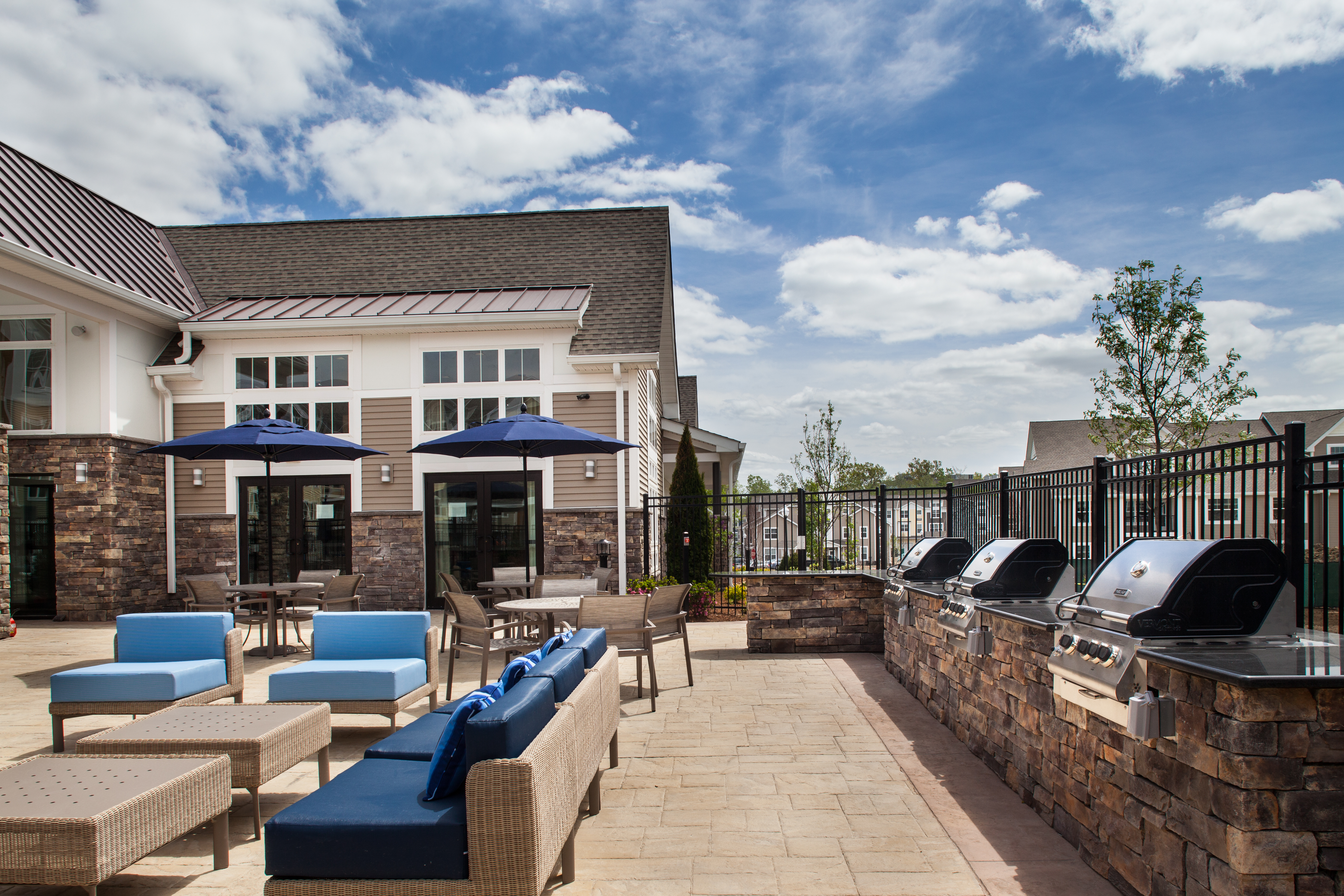 Grill area at Avalon (1 of 4)