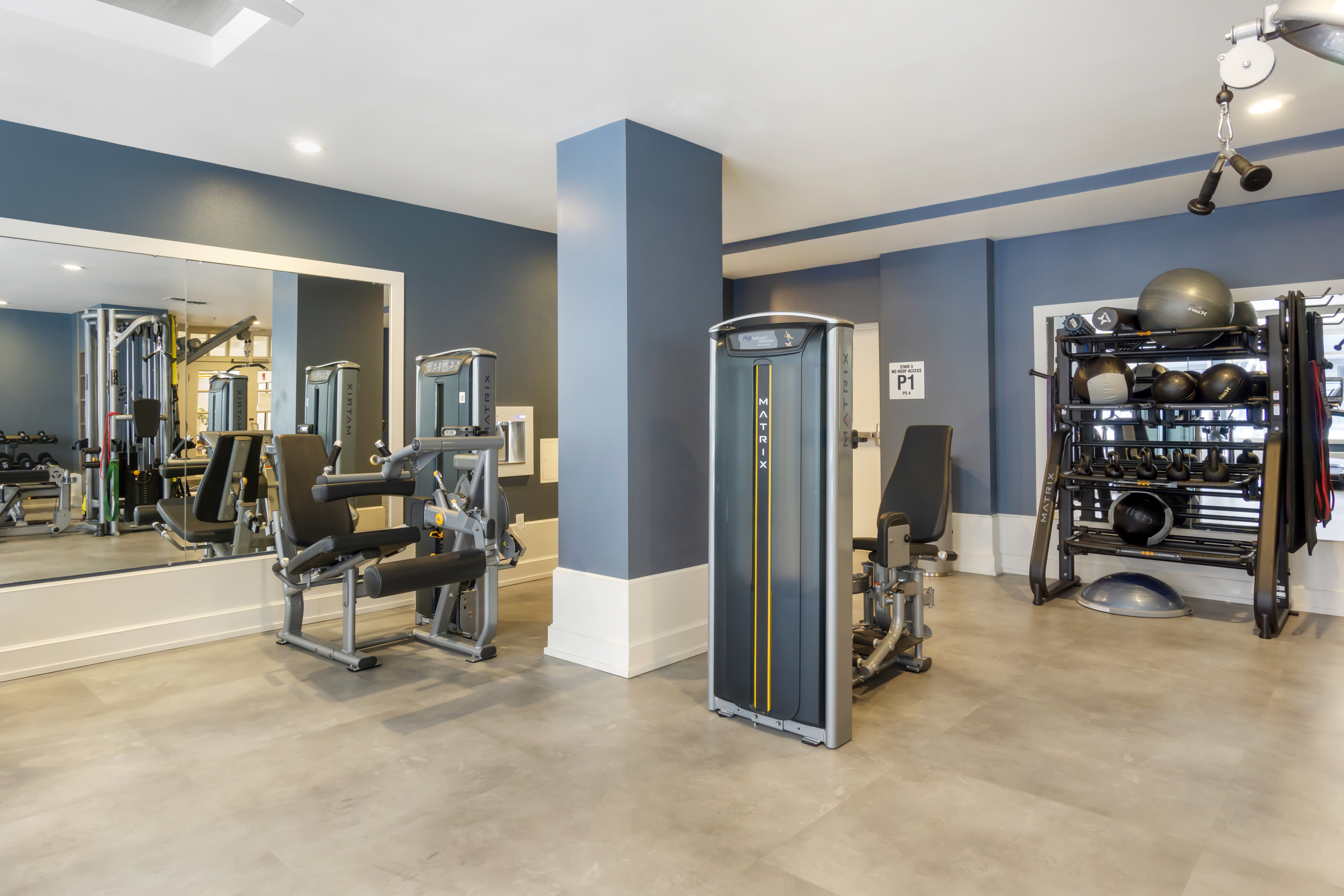 Gym at Avalon (3 of 3)