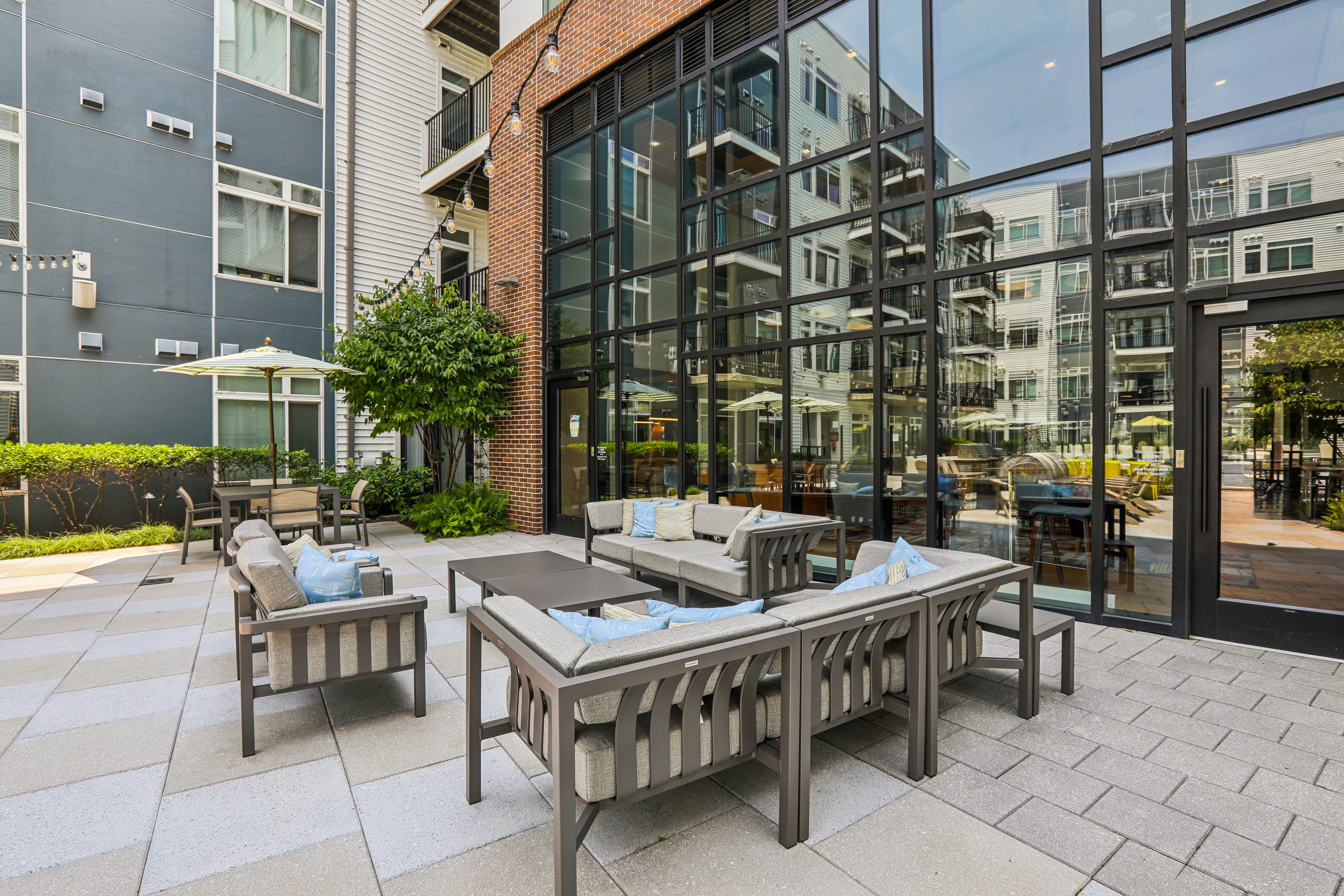 Lounge at Ava