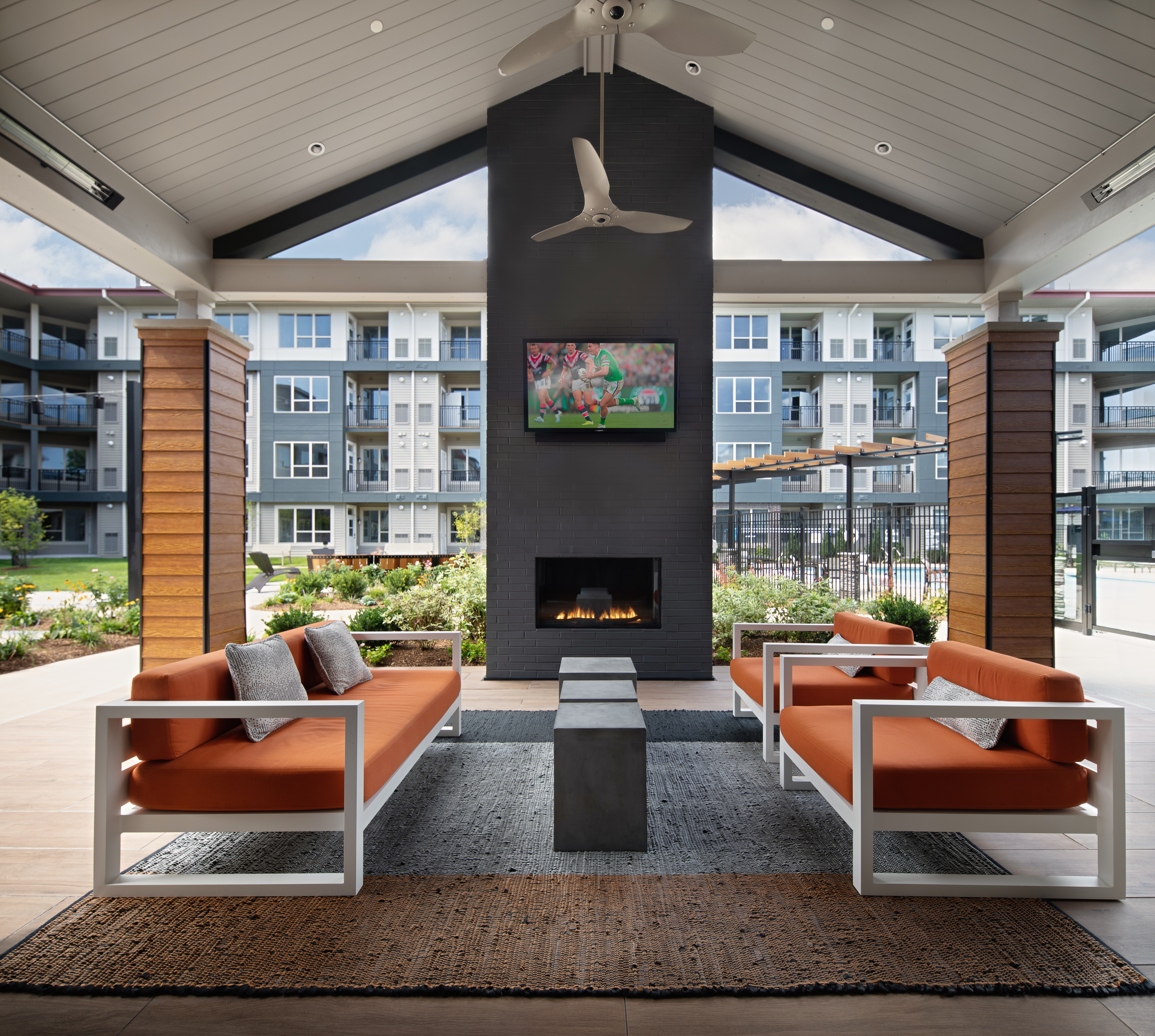 Lounge at Avalon
