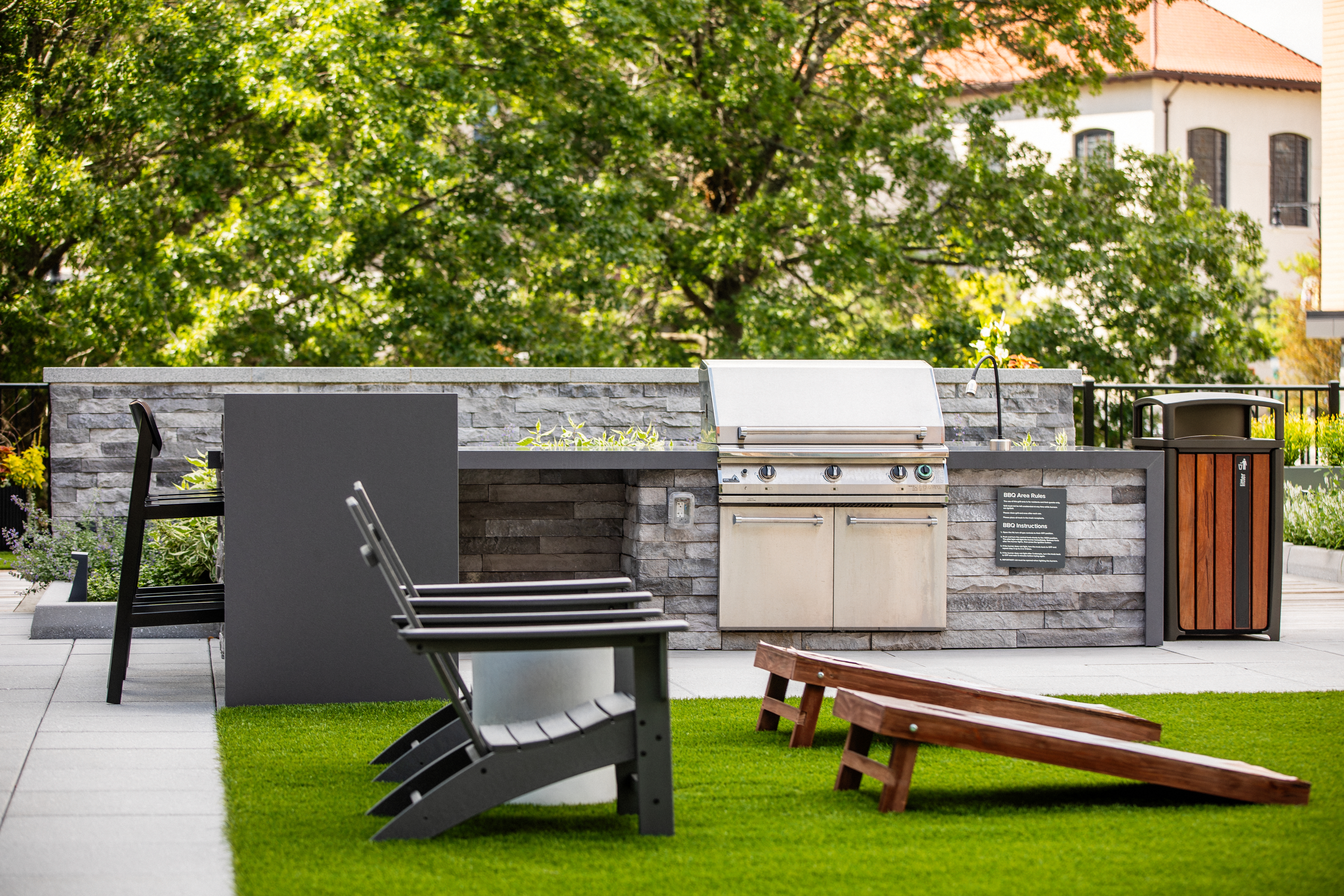 Grill area at Avalon Brighton (2 of 3)