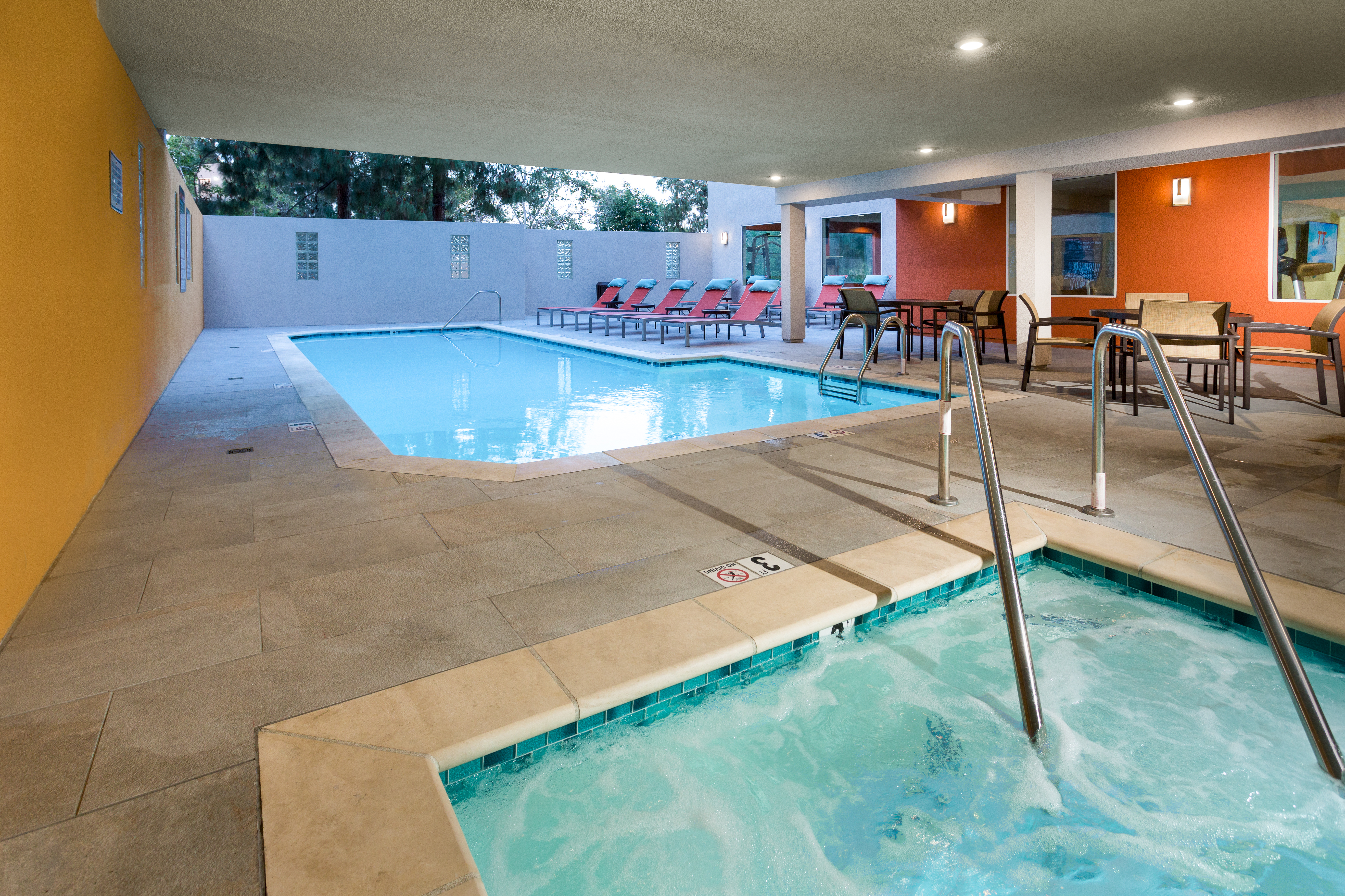 Pool at Ava (4 of 4)