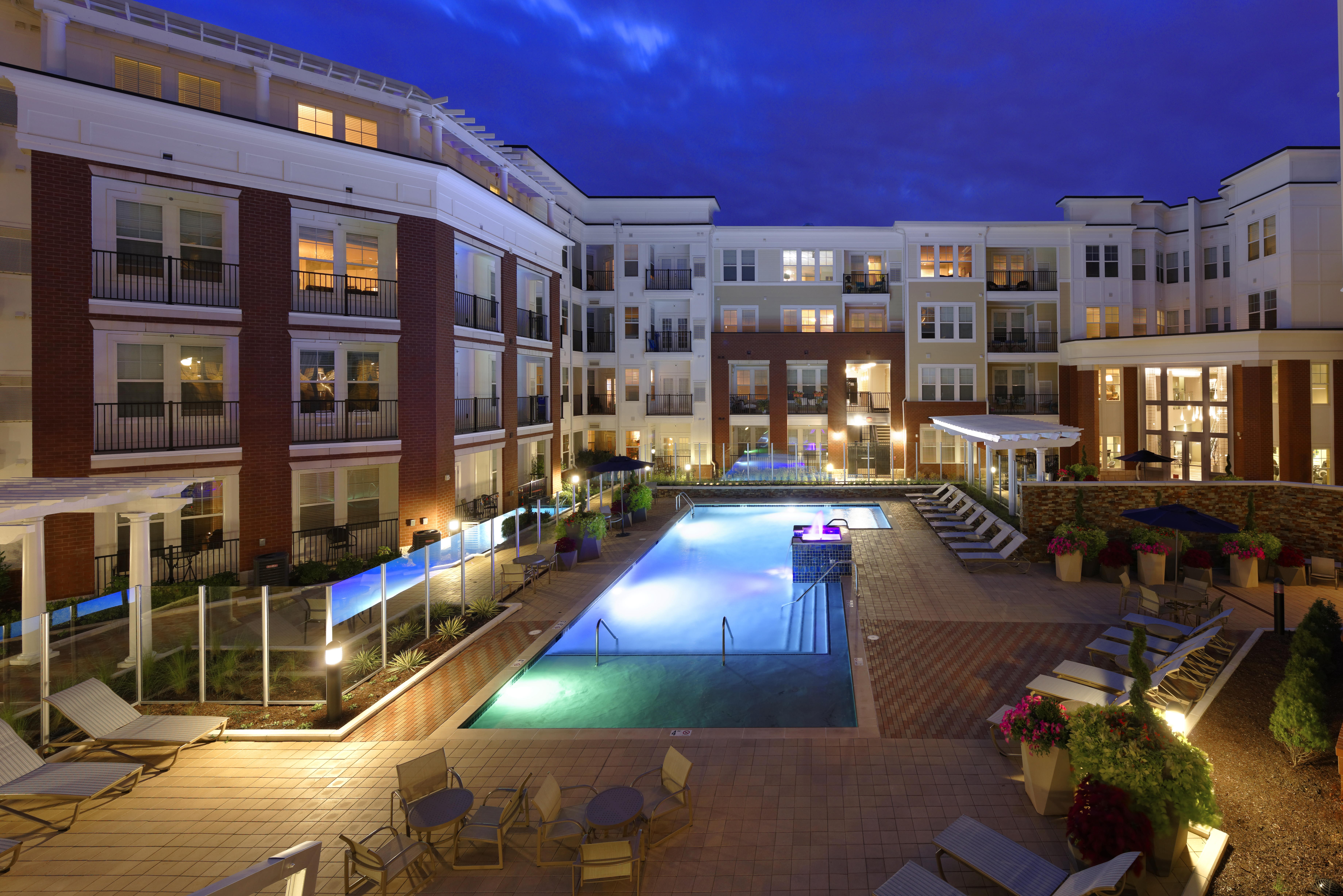 Pool at Avalon Arlington North (3 of 3)