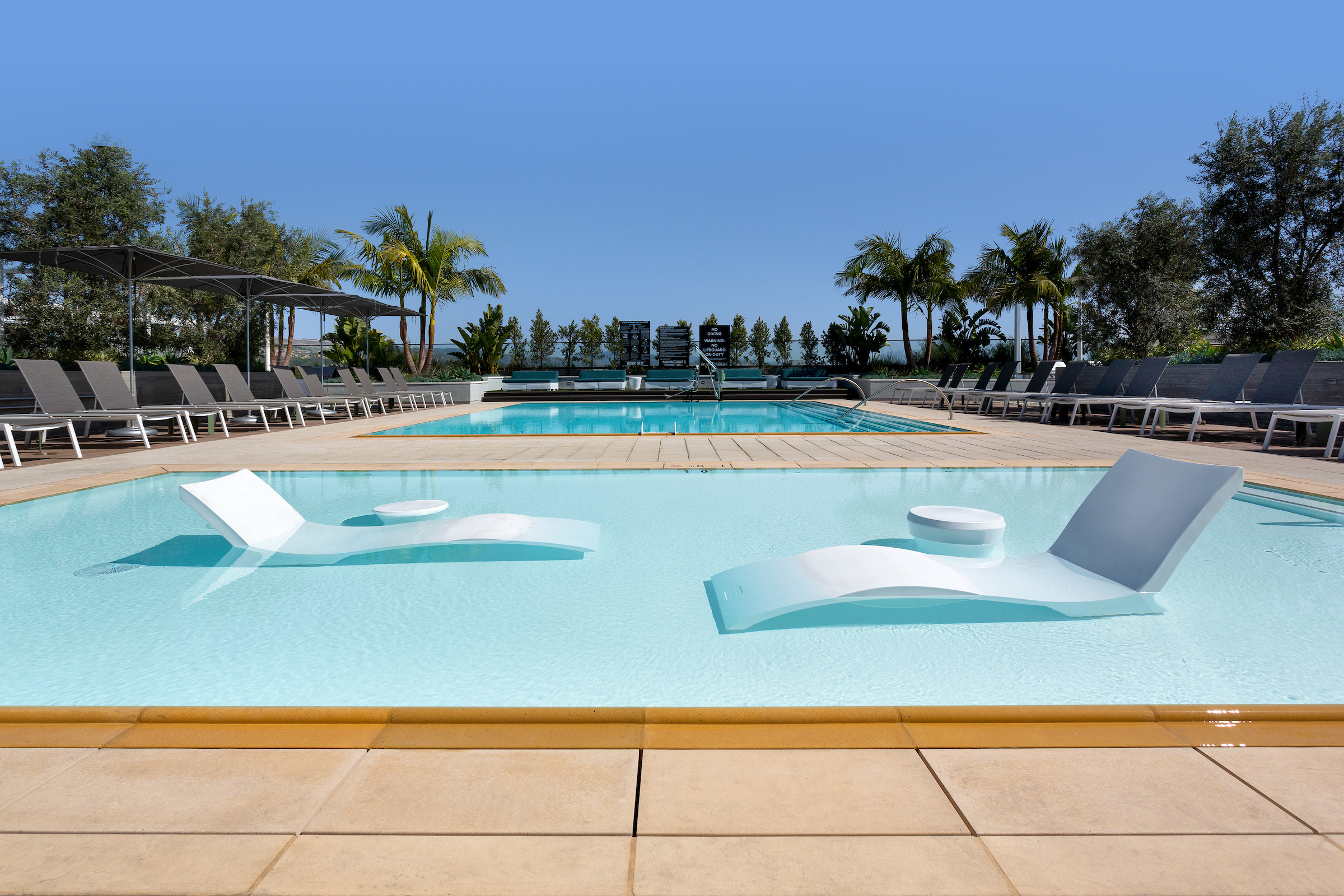 Gym at Avalon Brea Place (4 of 5)