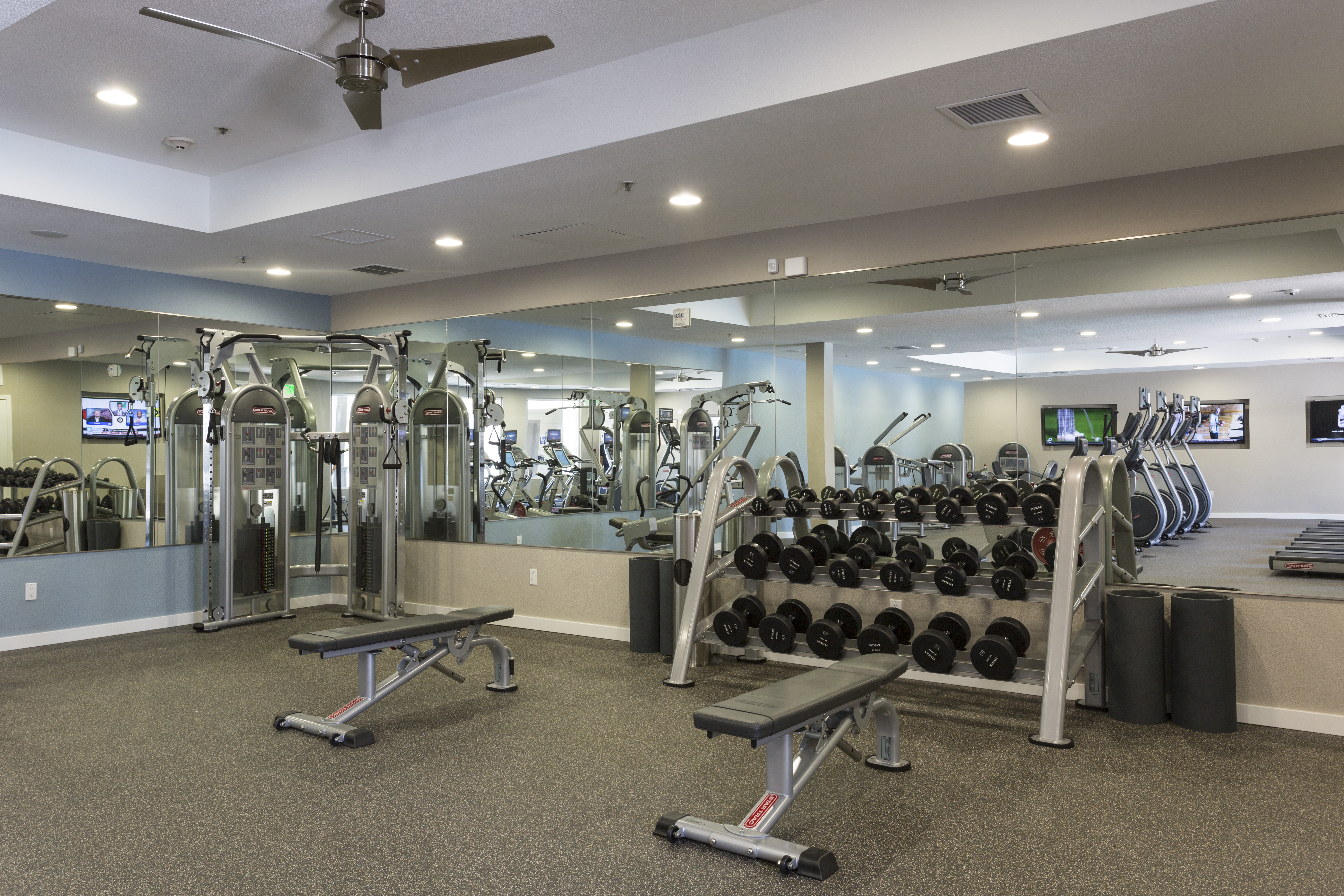 Gym at Avalon (1 of 3)