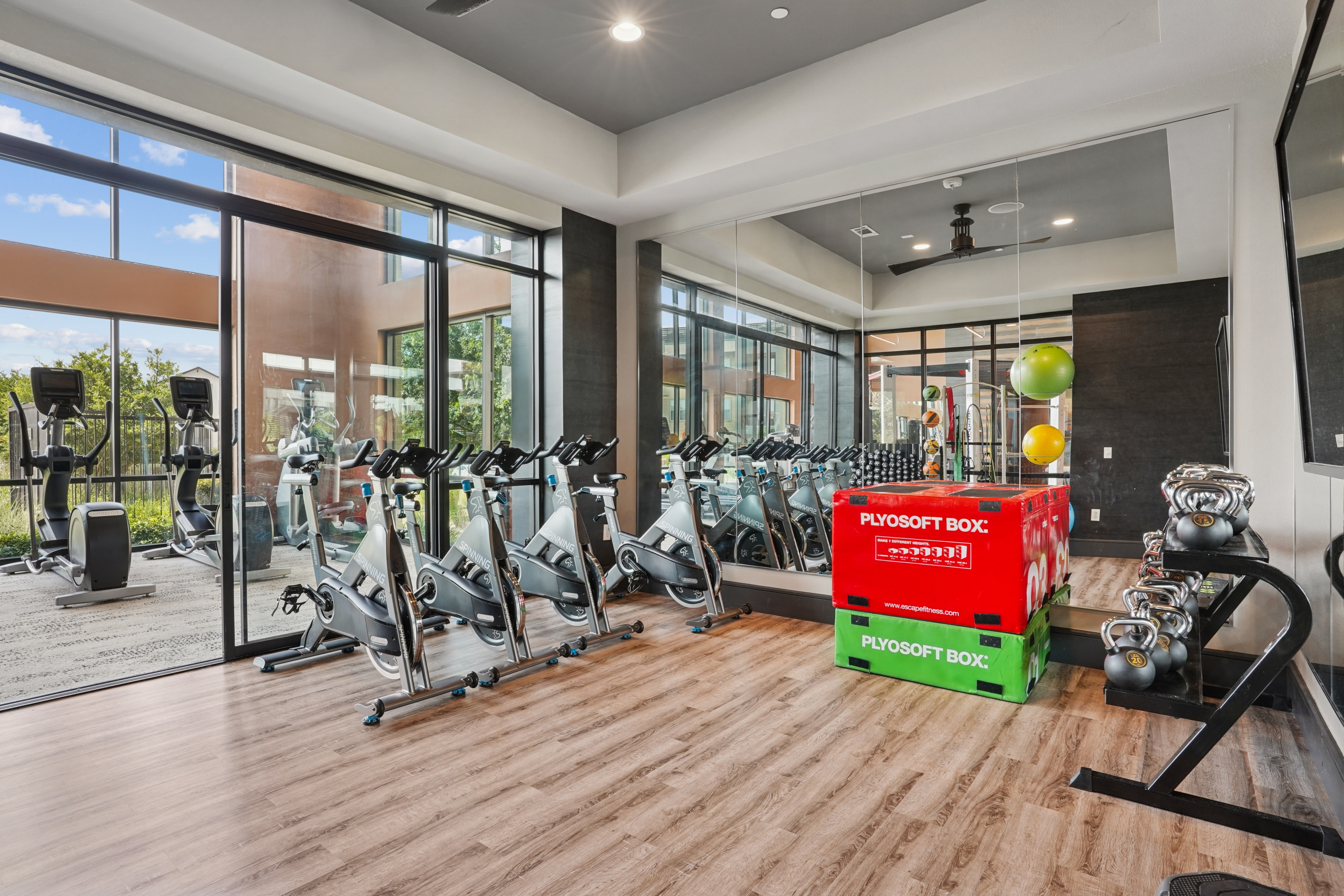 Gym at Avalon Castle Hills (4 of 4)