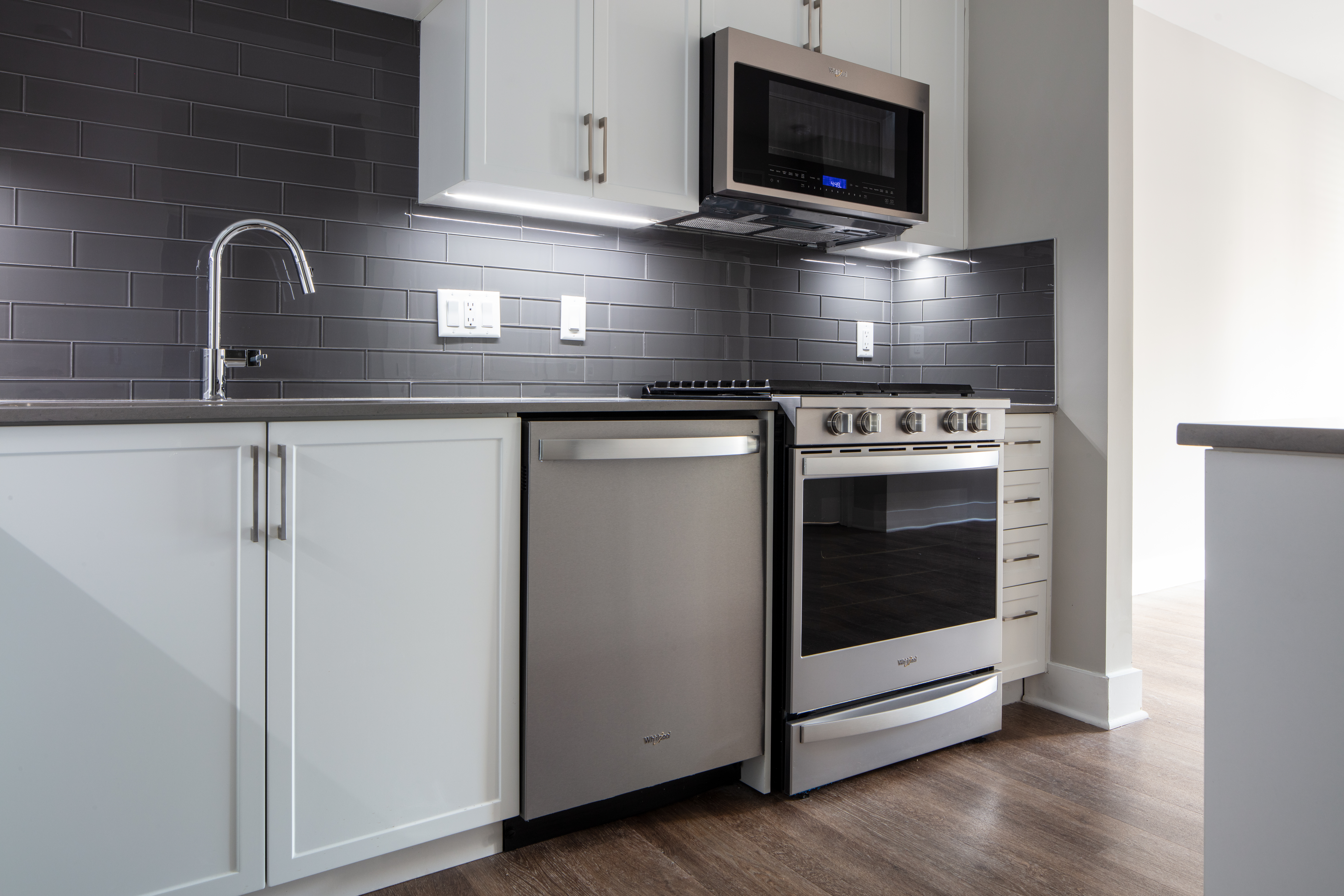 Avalon Teaneck 3 of 12