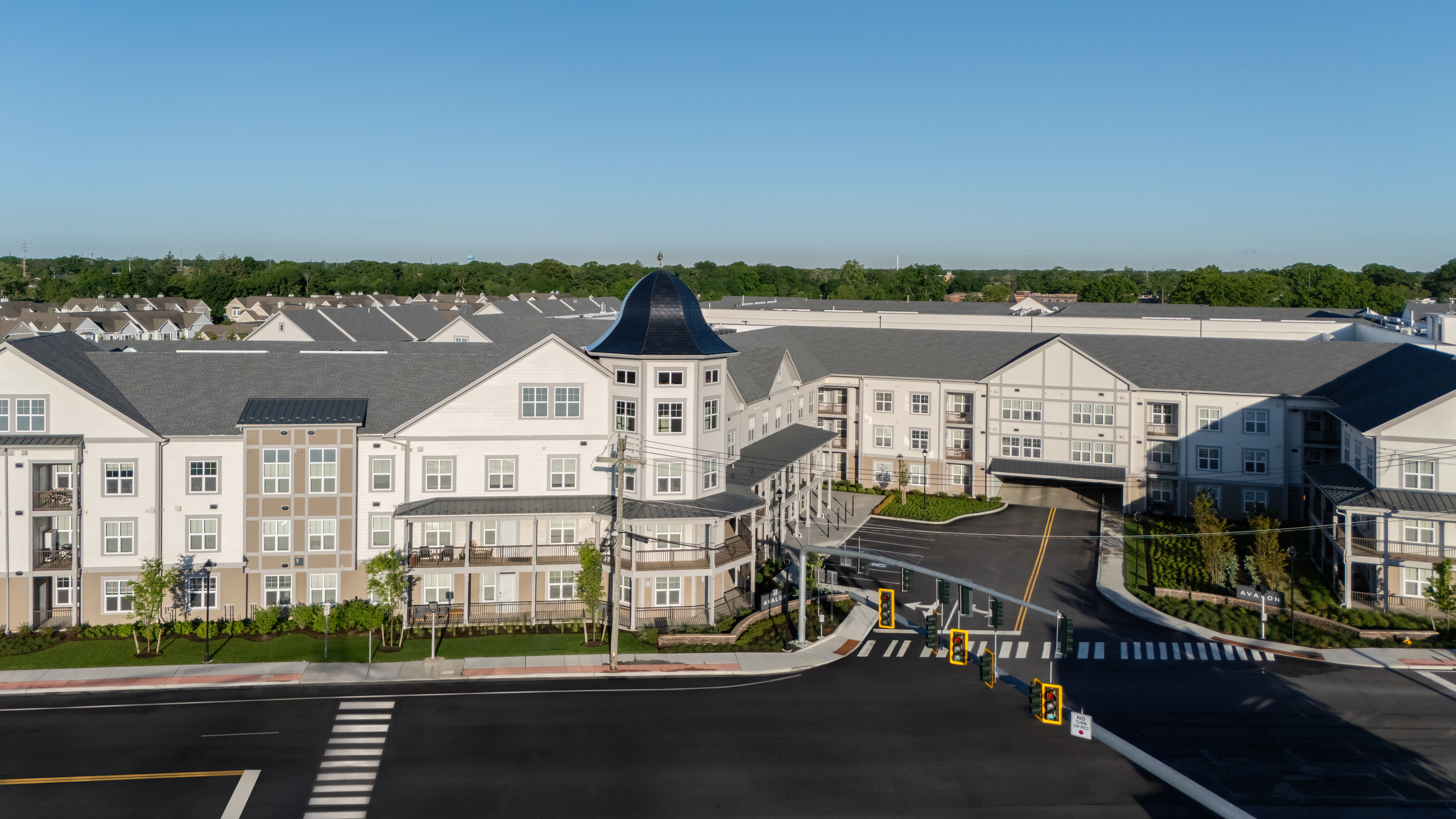 Avalon Amityville 48 of 48