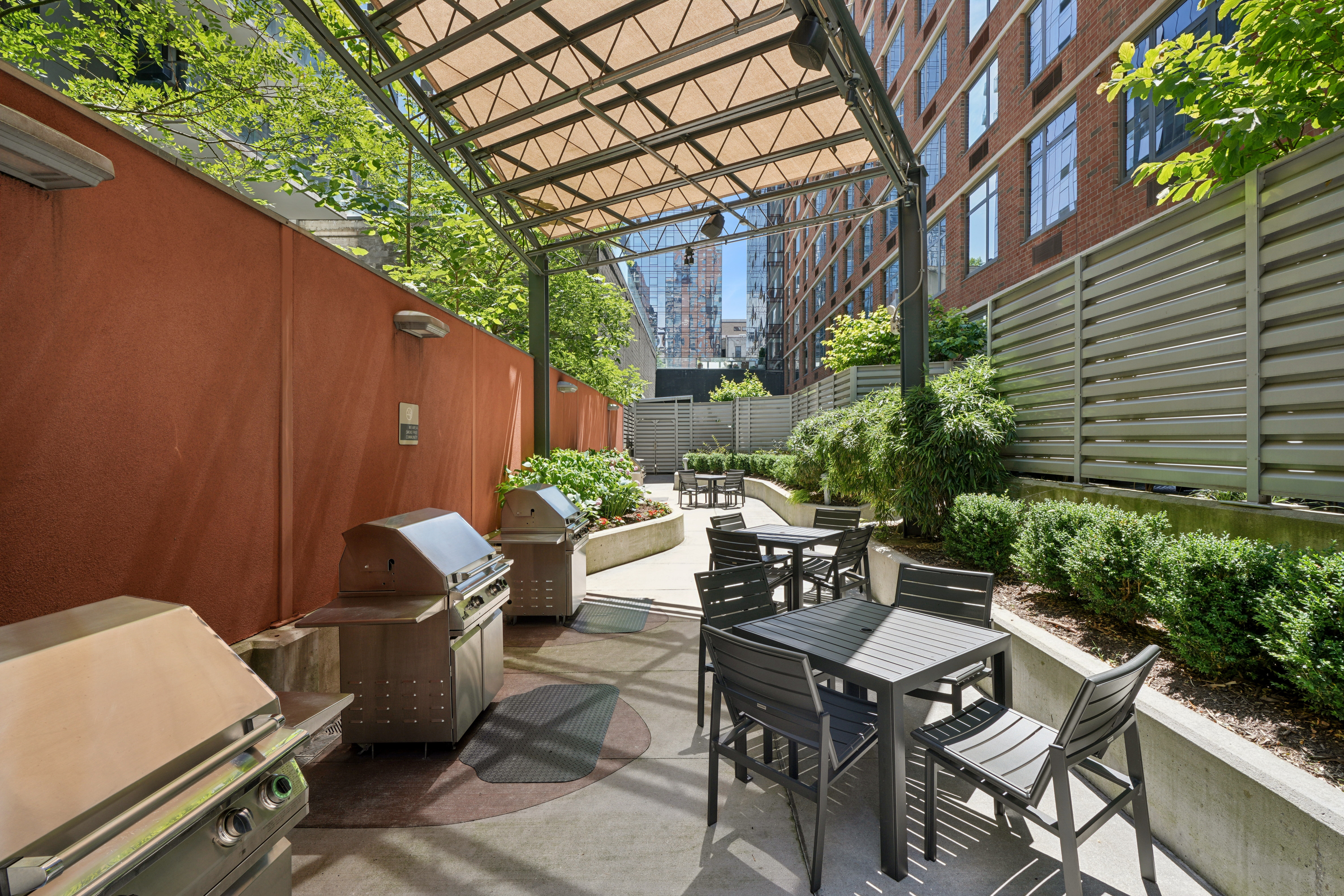 Grill area at Ava High Line (2 of 2)