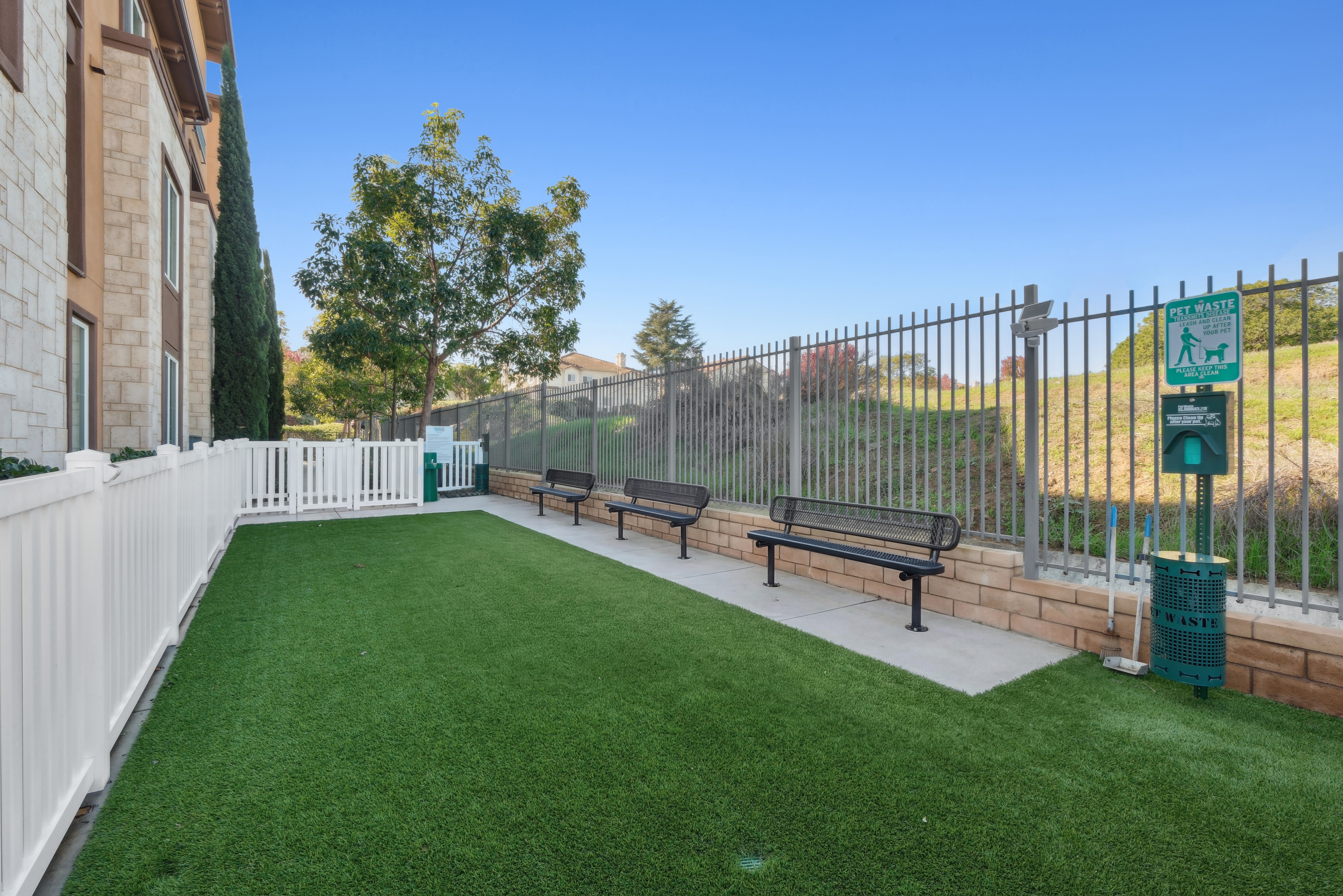 Dog park at Avalon (1 of 2)
