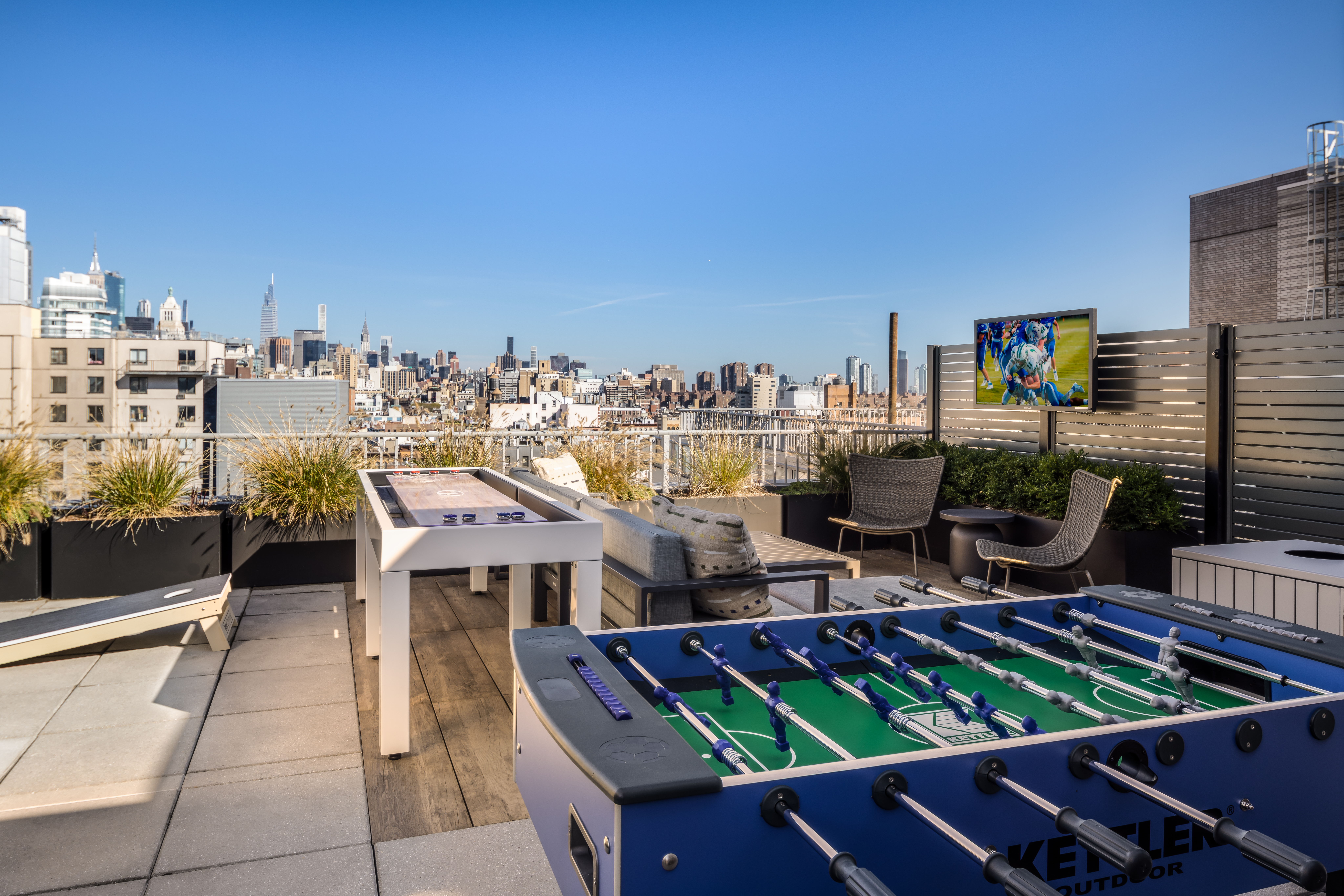 Roof deck at Avalon Bowery Place (2 of 7)