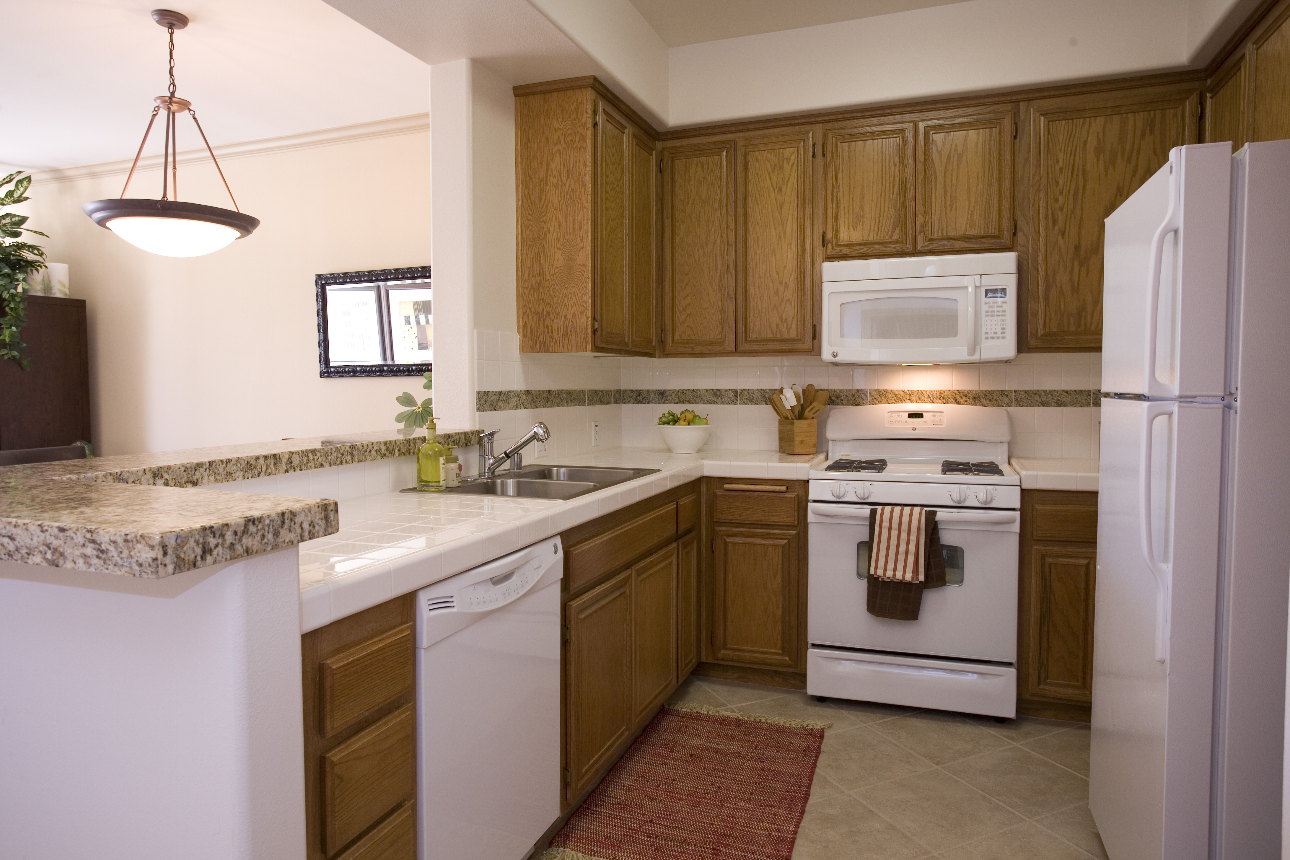 Avalon Thousand Oaks Plaza 6 of 12