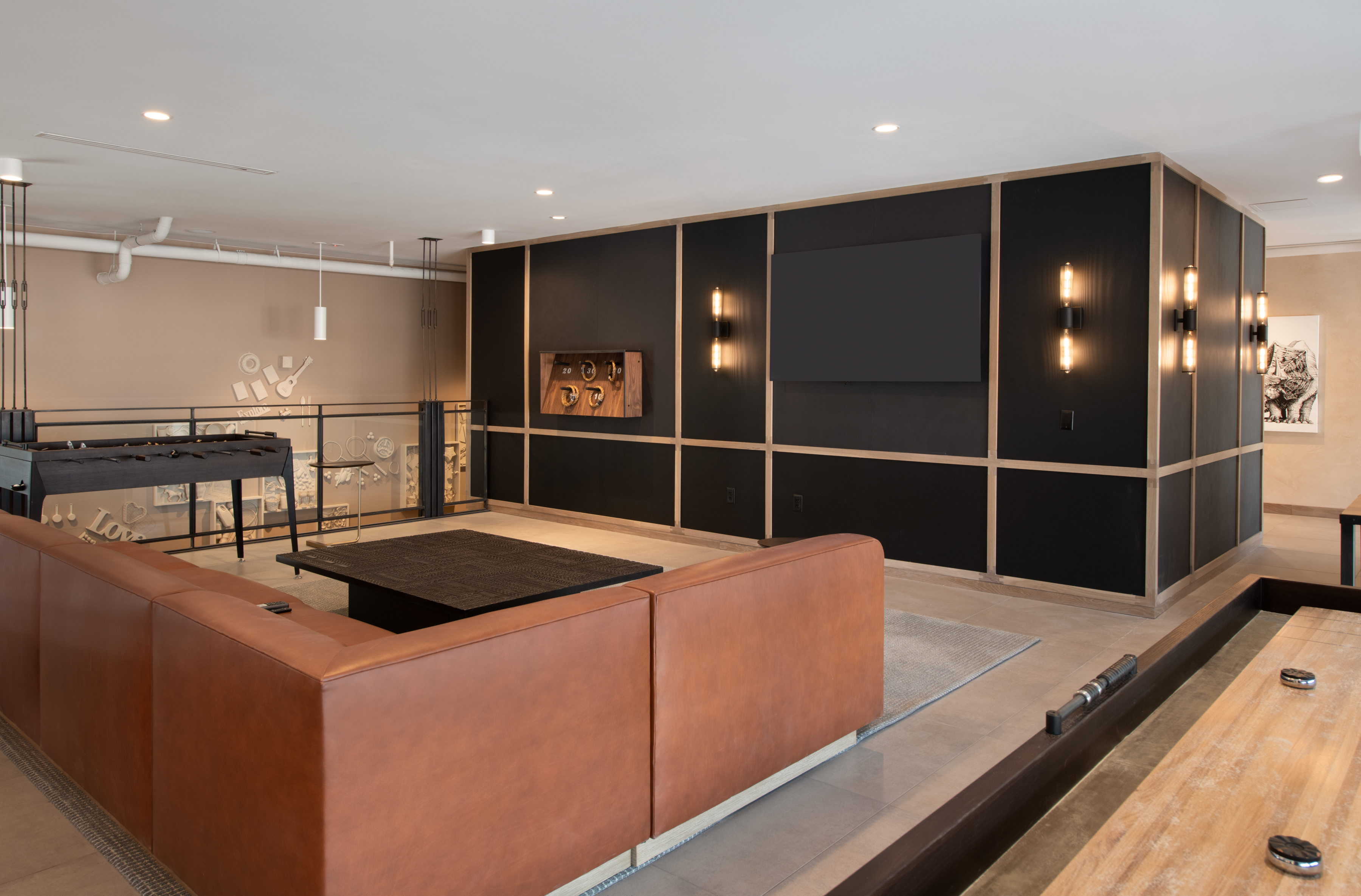 Game room at Ava Rino (1 of 2)