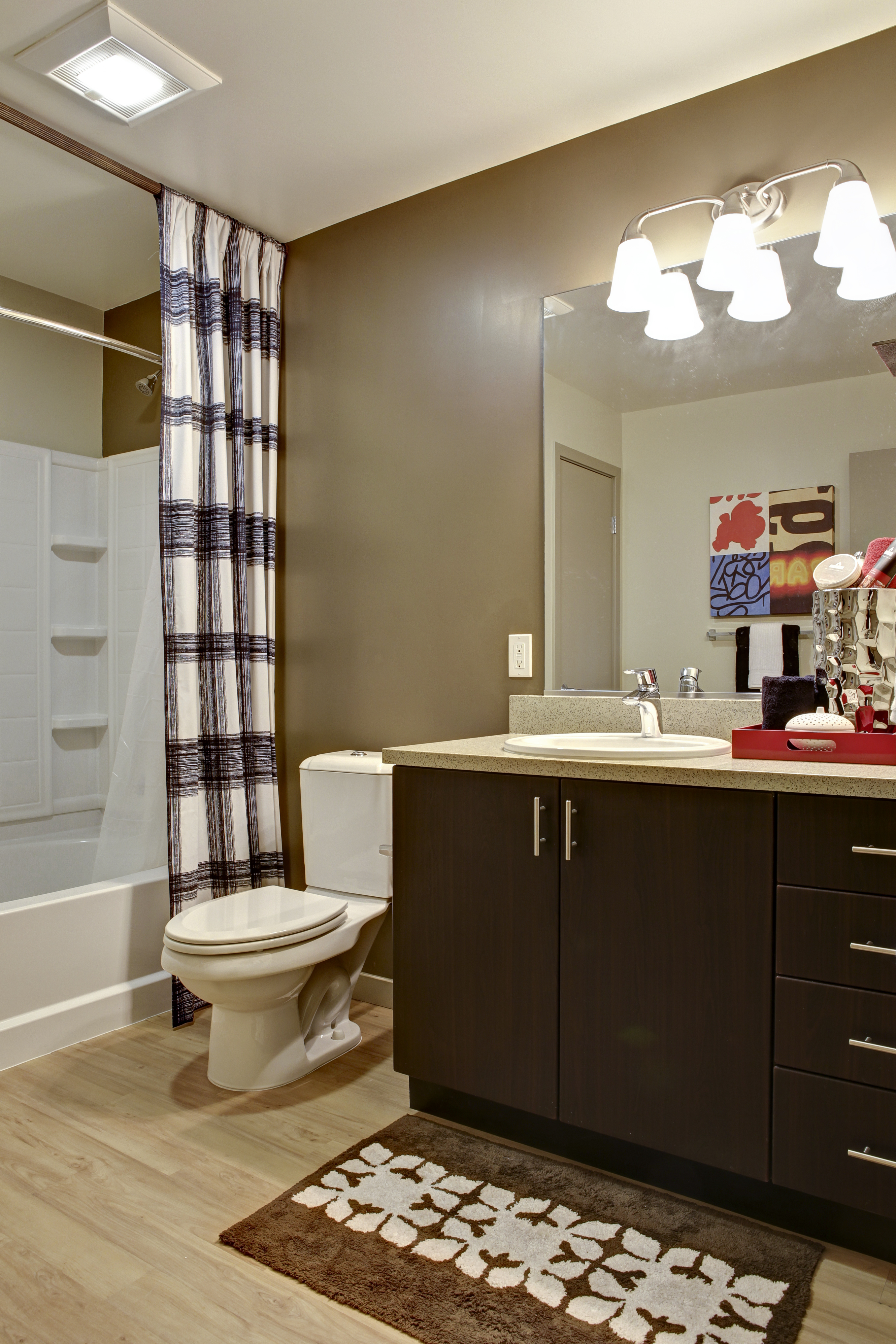 Avalon Ocean Avenue 10 of 12