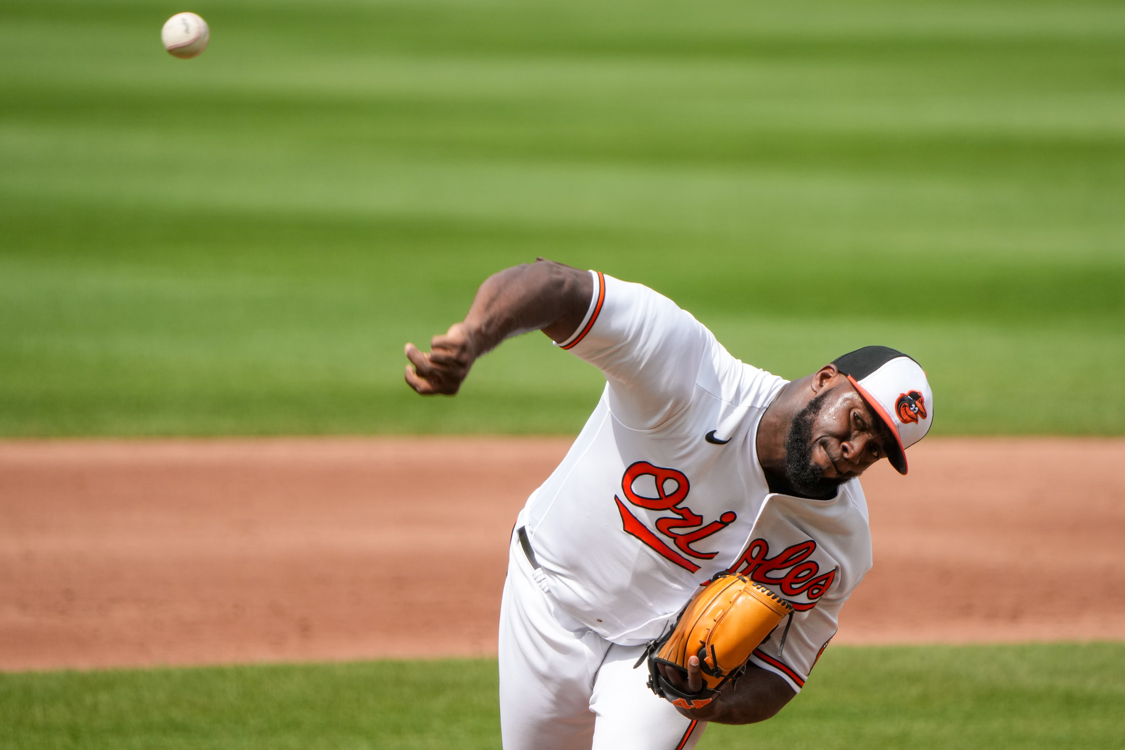 Orioles closer Felix Bautista to have Tommy John surgery, agrees