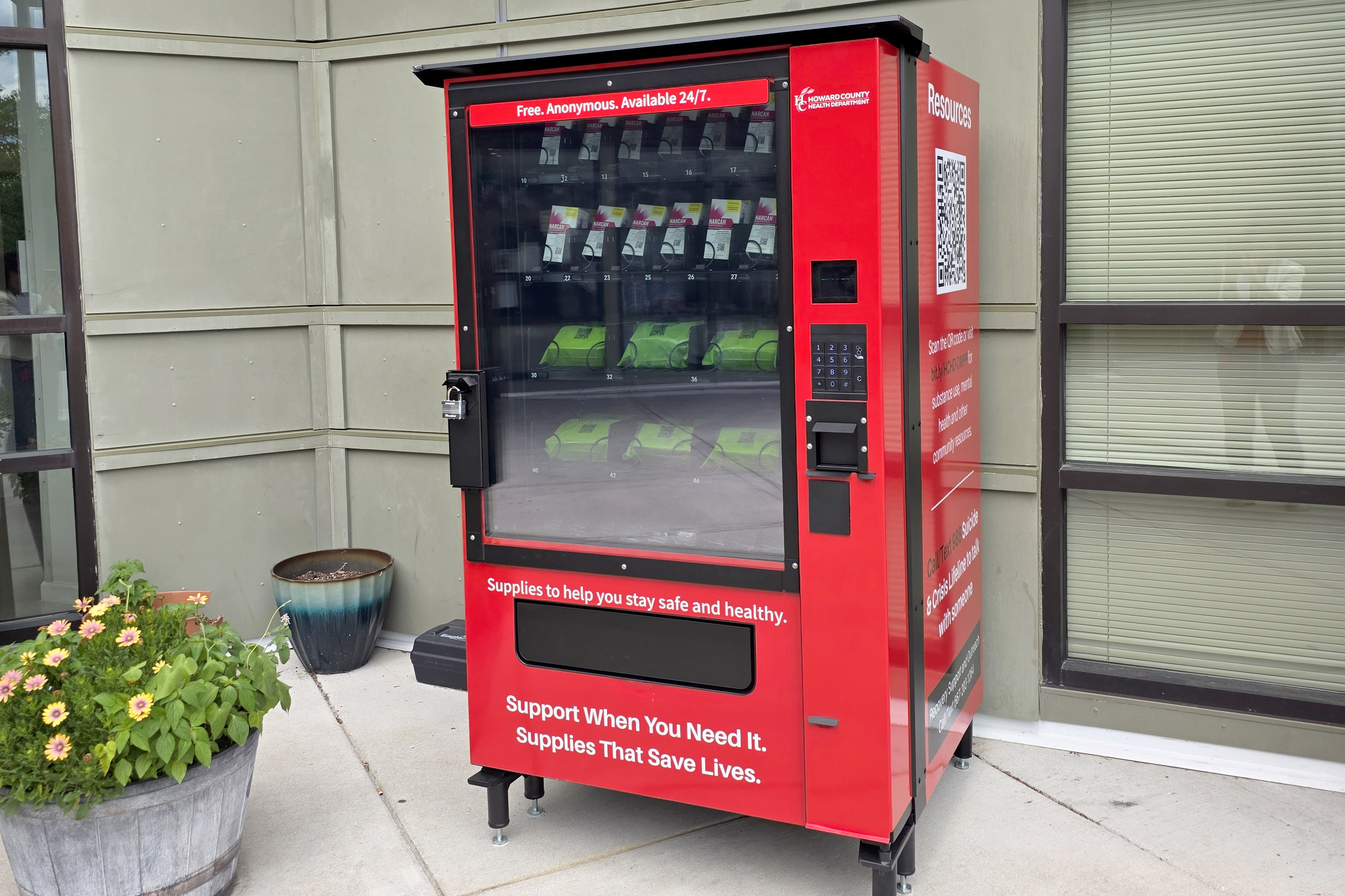 Howard County opens free opioid overdose prevention vending machines