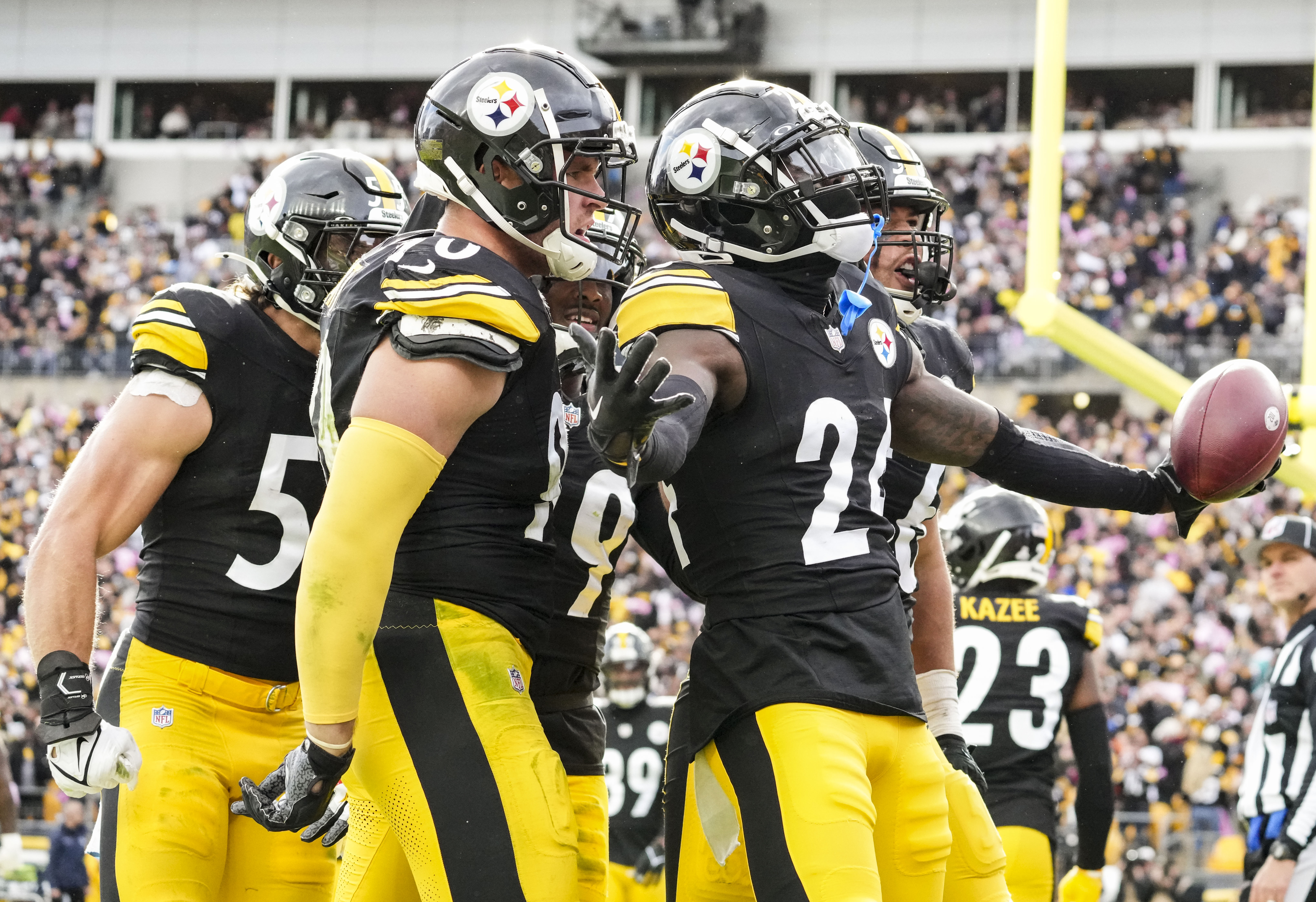 Pittsburgh Steelers free safety Minkah Fitzpatrick (39) celebrates a fumble  recovery during an NFL football game