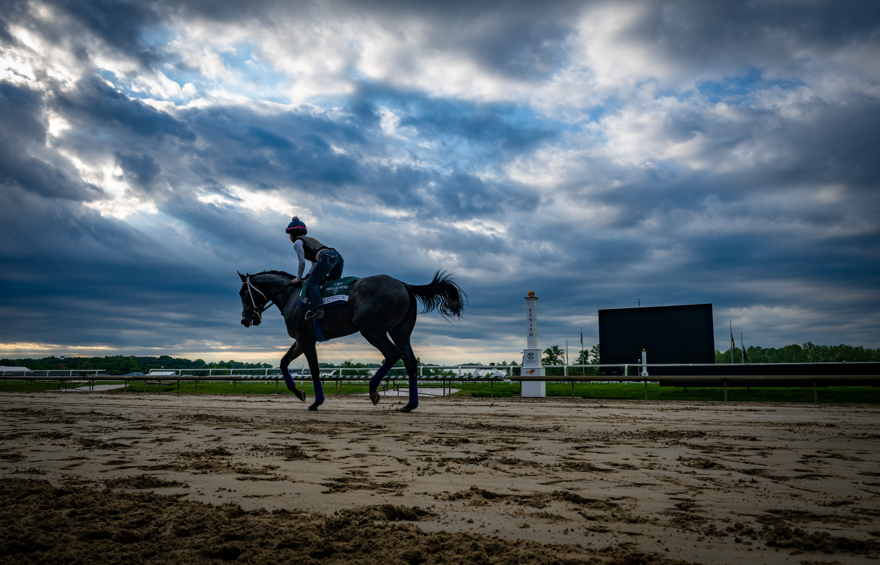 Kyle Goon: It's time for Maryland to go all in on horse racing — or get out of the business