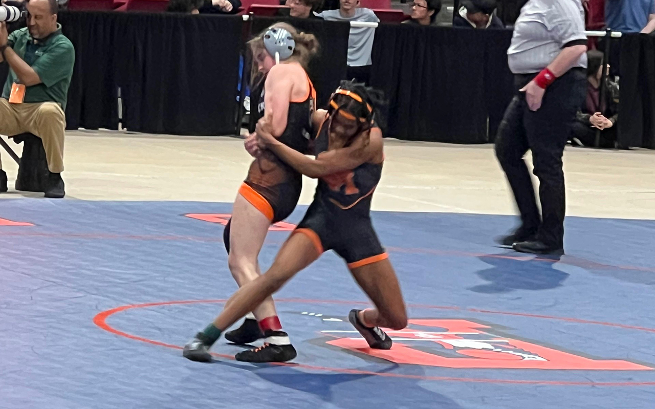 Girls Wrestling State Tournament: Ugochi Anunobi earns second straight  crown; five other locals capture titles - The Baltimore Banner