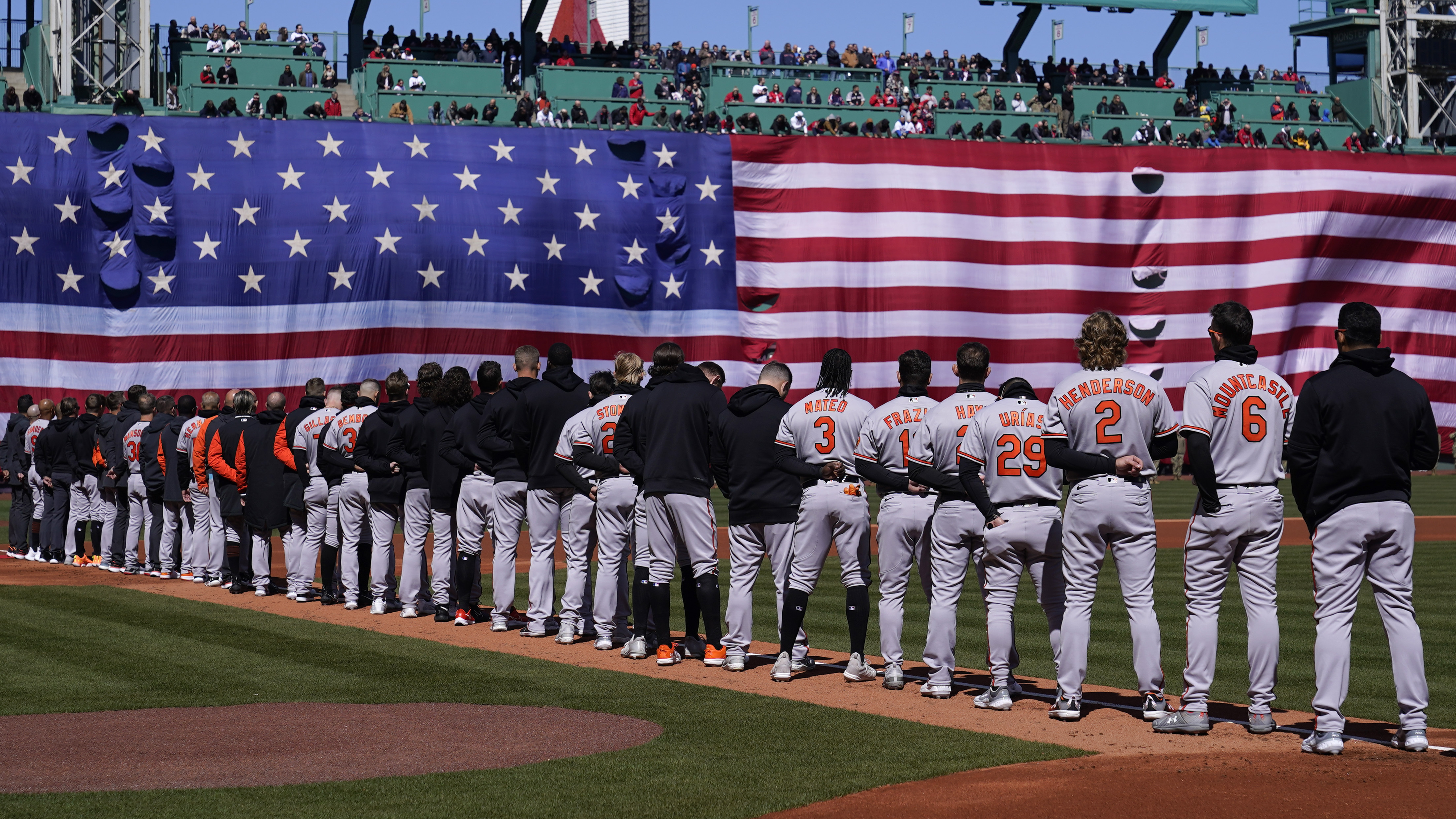 Red Sox 3, Orioles 1: A different feel to Fenway