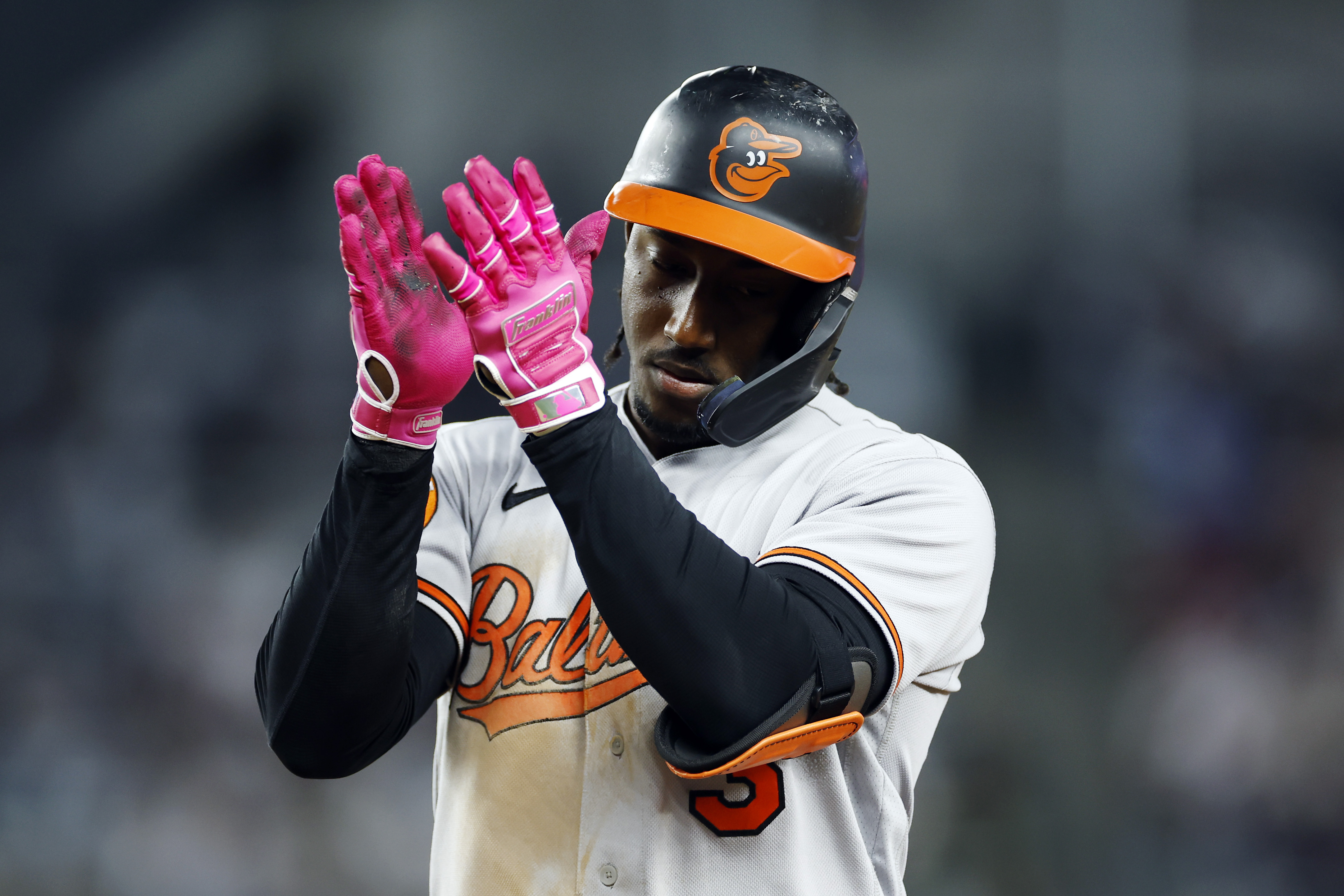 Orioles score 8 runs in 7th to beat Yankees, Nestor Cortes struggles late