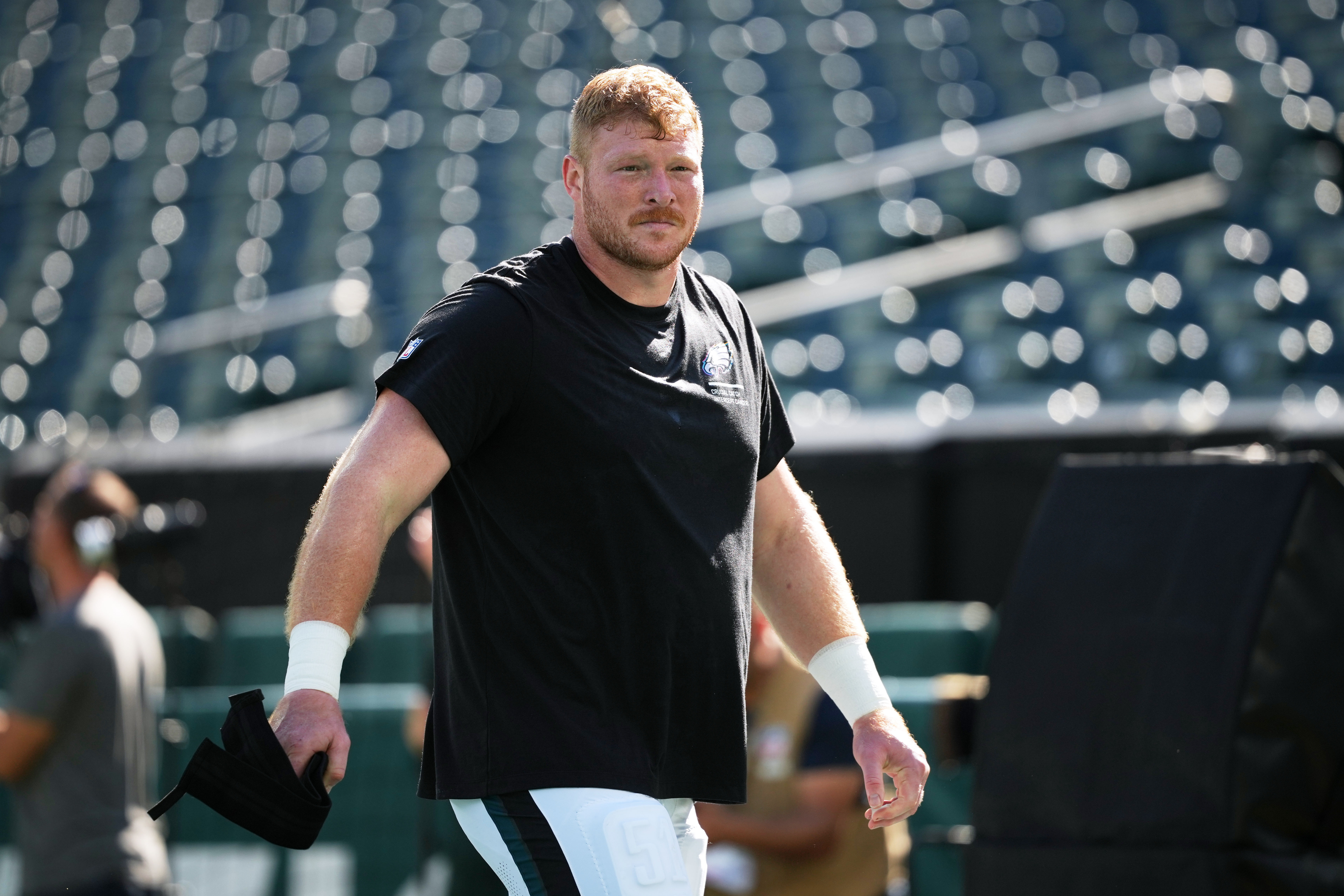 Philadelphia Eagles' Cam Jurgens warms up before an NFL football game against the Denver Broncos, Sunday, Oct. 5, 2025, in Philadelphia. (AP Photo/Matt Slocum)