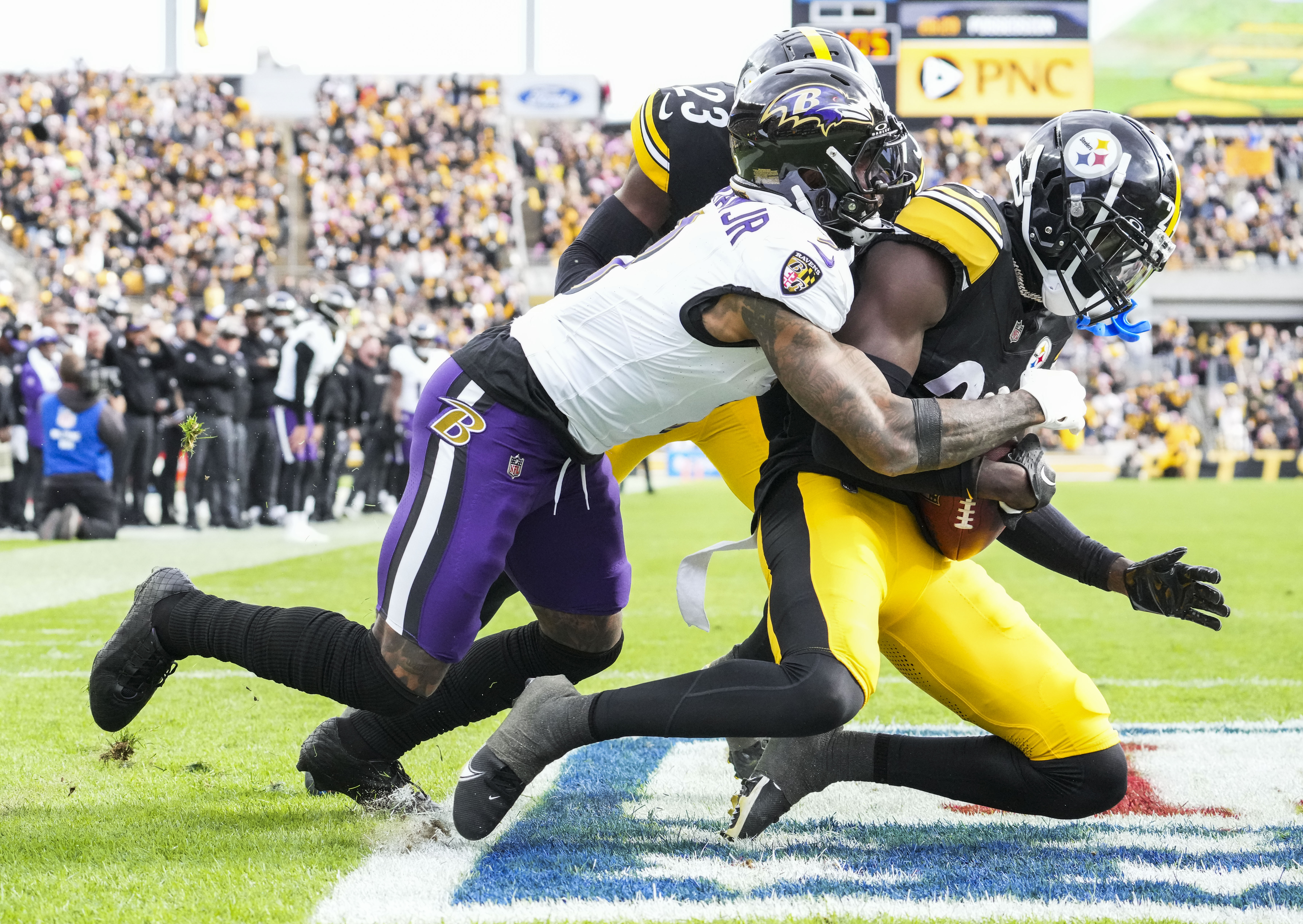 Pittsburgh Steelers vs. Baltimore Ravens Tickets Sun, Oct 8, 2023 1:00 pm  at Acrisure Stadium in Pittsburgh, PA