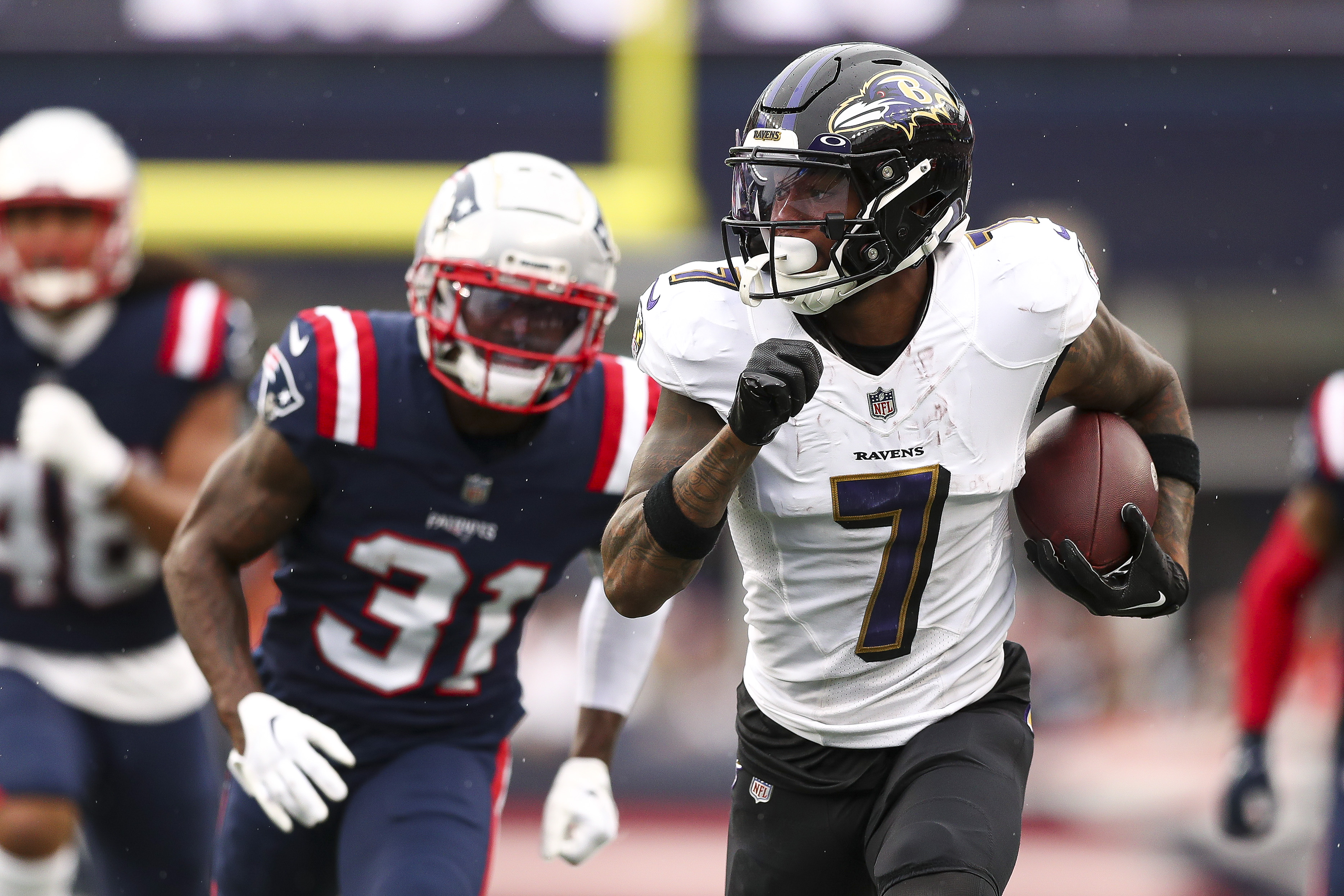 Ravens WR Rashod Bateman (foot) to miss 'few weeks'