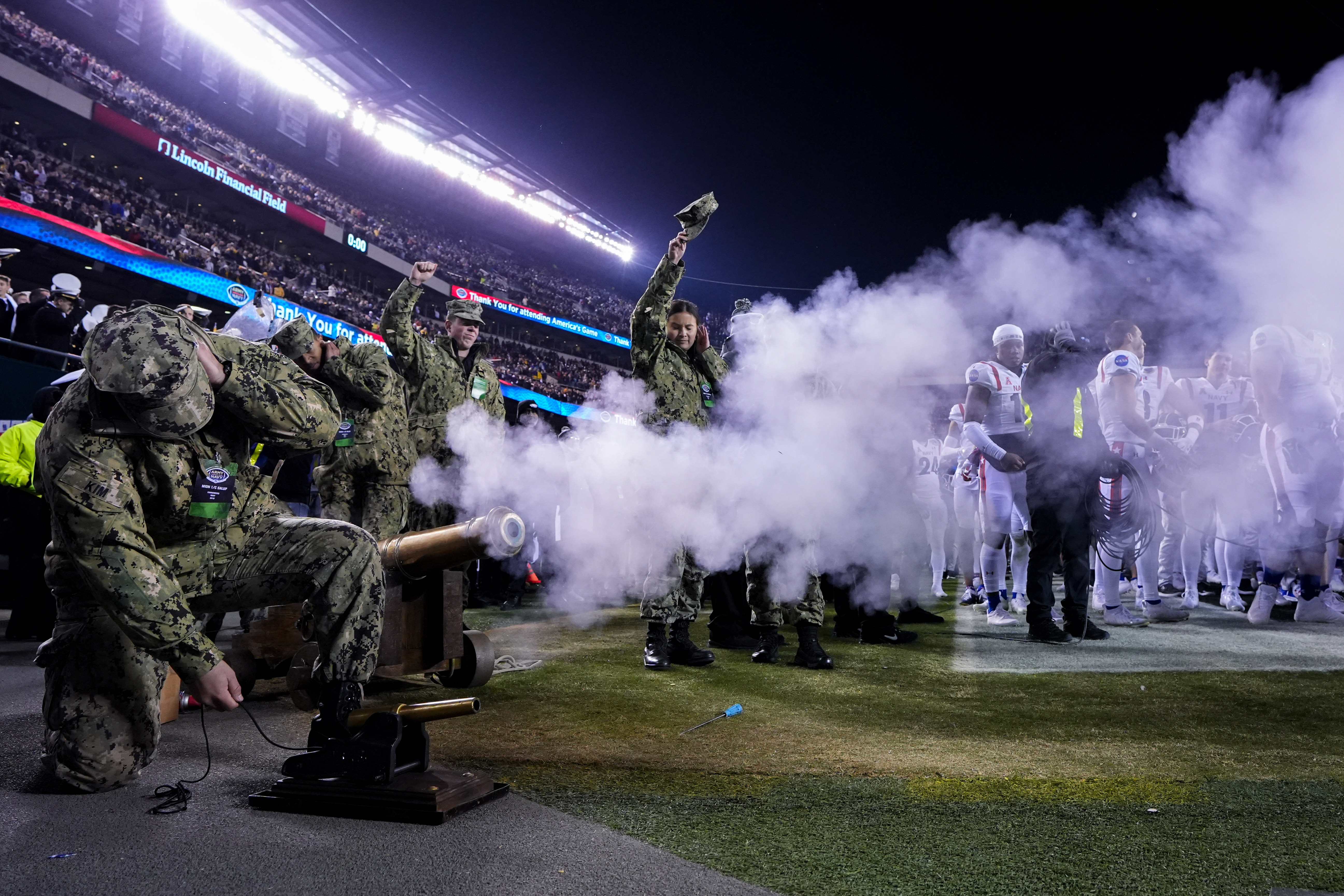 The 123rd Army/Navy football game takes place at Lincoln F…