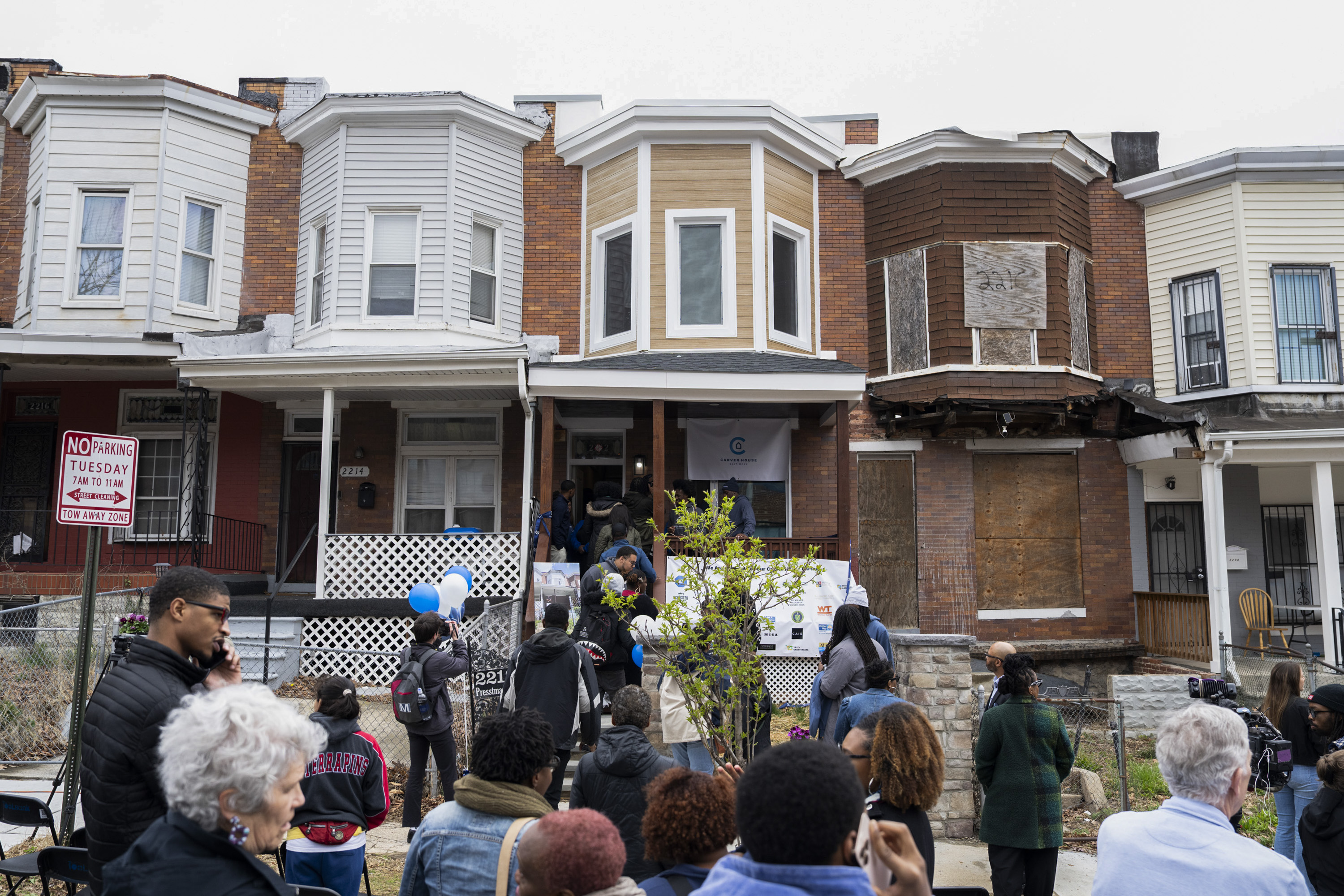 How Baltimore students are being trained to join the city's vacant housing fight