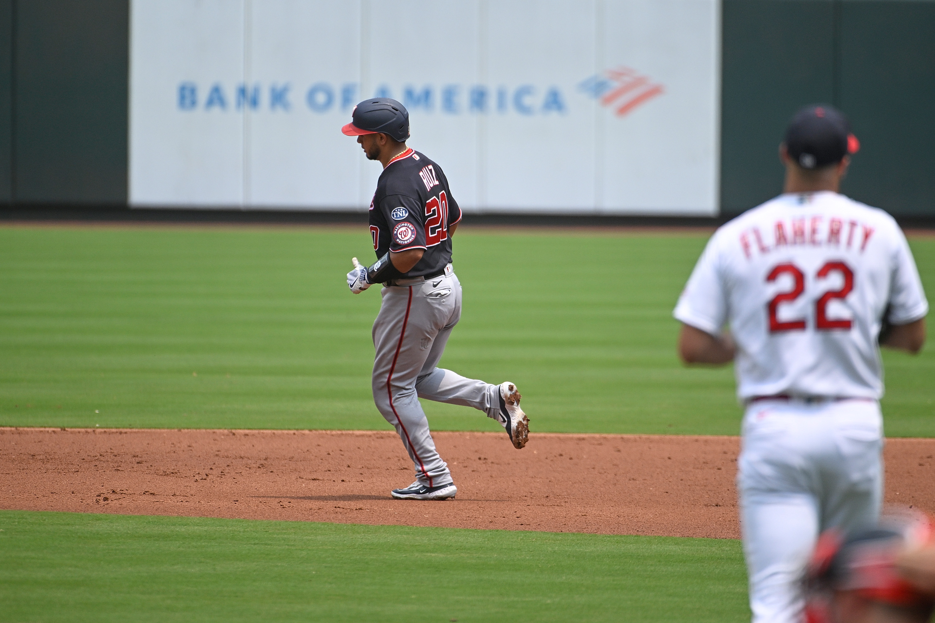 Flaherty wins 4th straight start and Cardinals beat Nationals 8-4