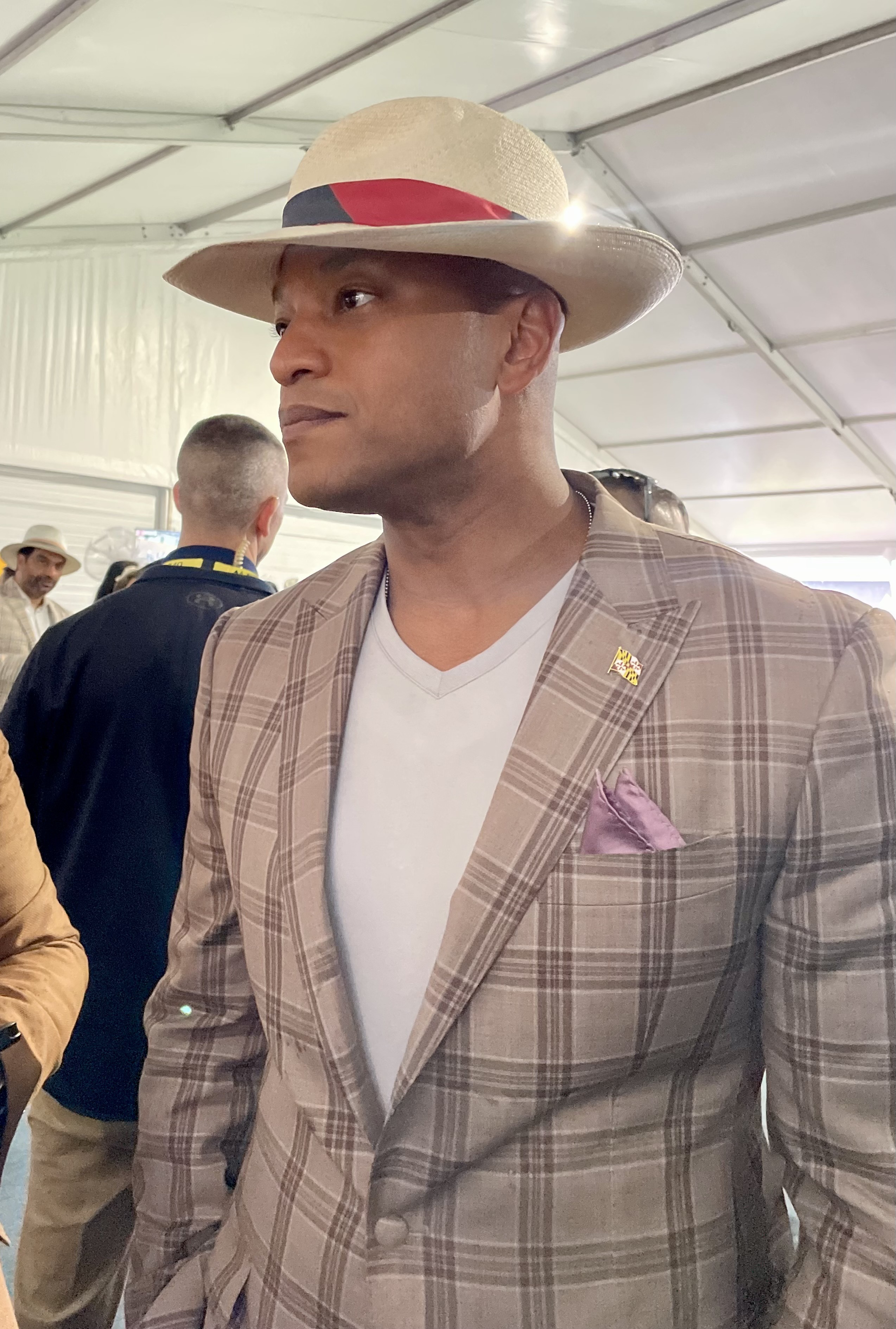 A stylish Gov. Wes Moore declined to pick a horse in the 2024 Preakness Stakes. (Pamela Wood/The Baltimore Banner)