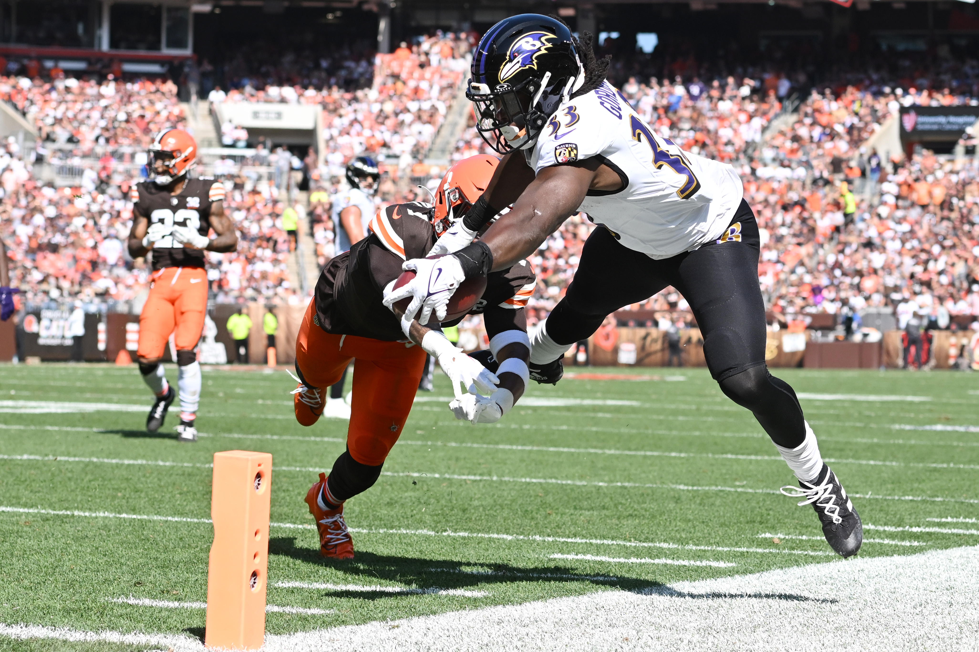 Brownies & Frownies: Ravens win dogfight 47-42 in key divisional game -  Dawgs By Nature