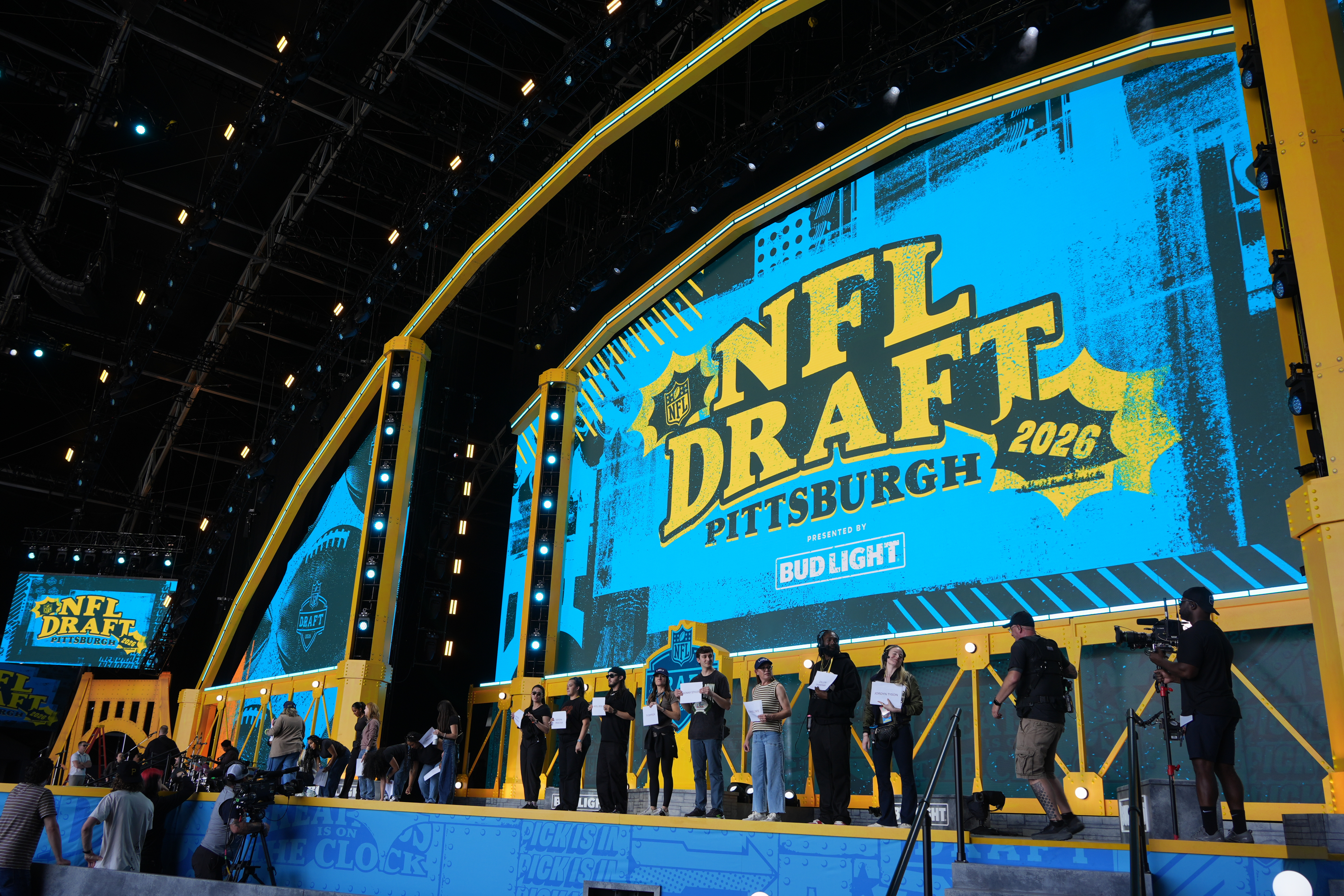 The Ravens need help in the NFL draft. What will Eric DeCosta do