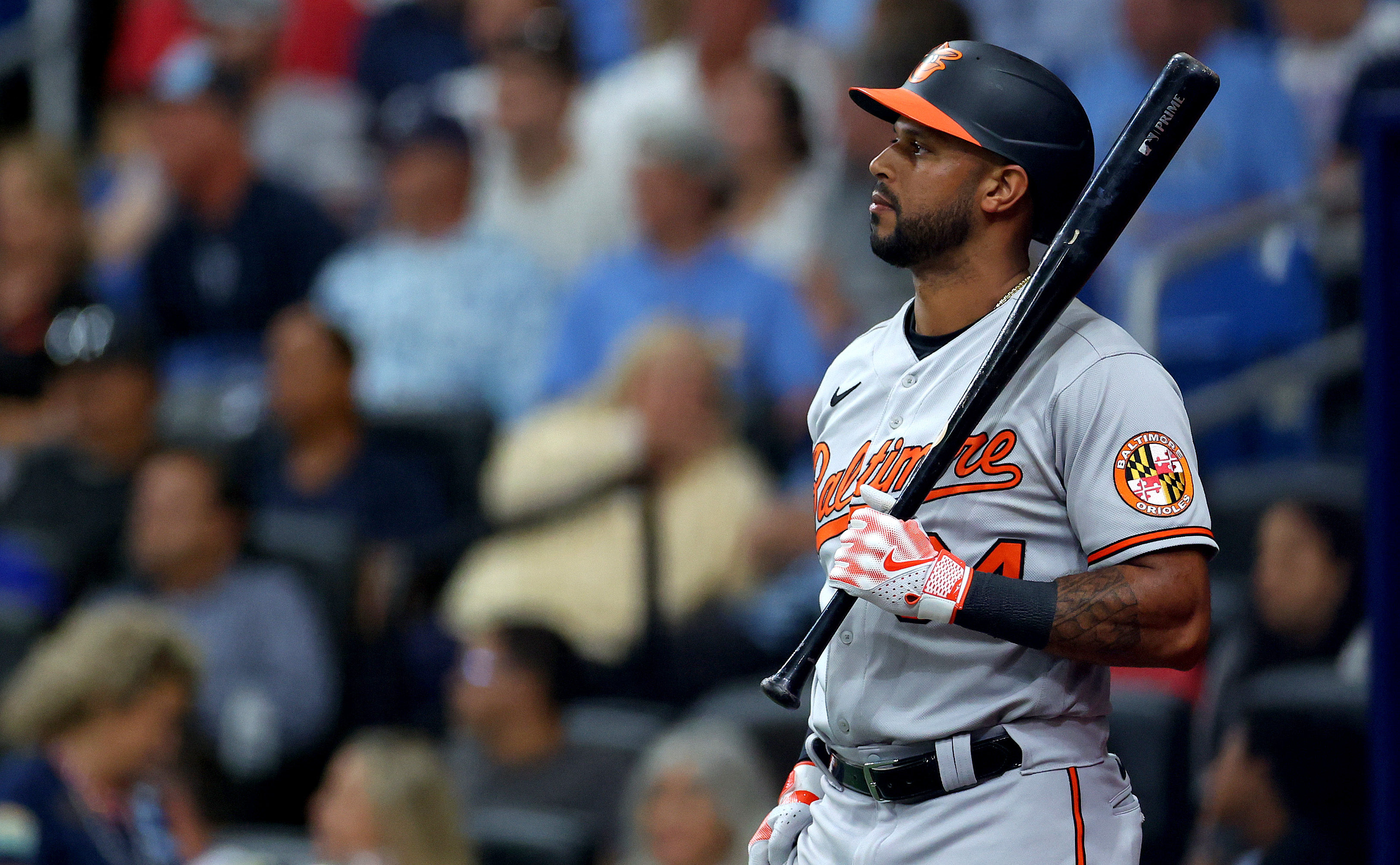 Aaron Hicks, relaxed and comfortable with the Orioles, is providing a spark  - The Baltimore Banner
