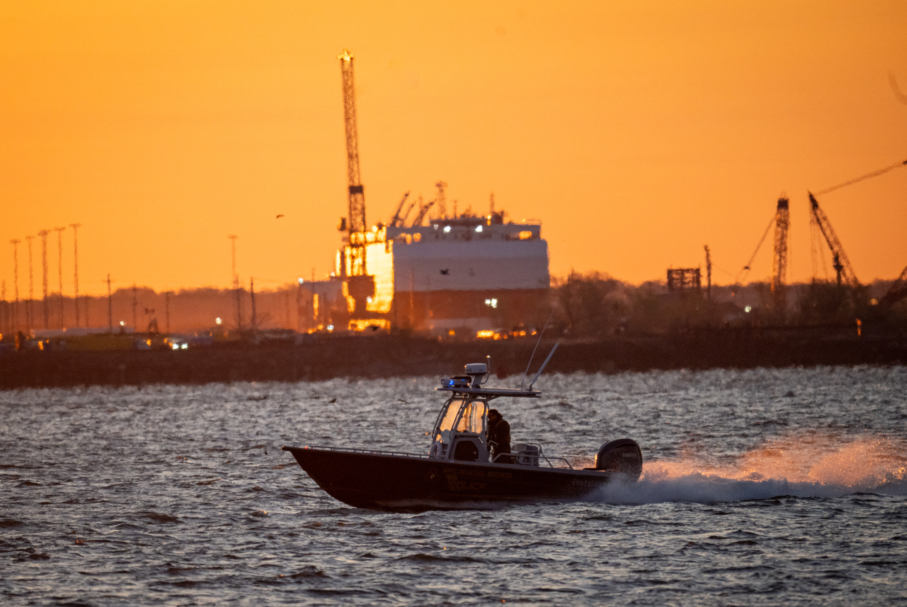 Man dies after falling overboard on sailboat in Baltimore County