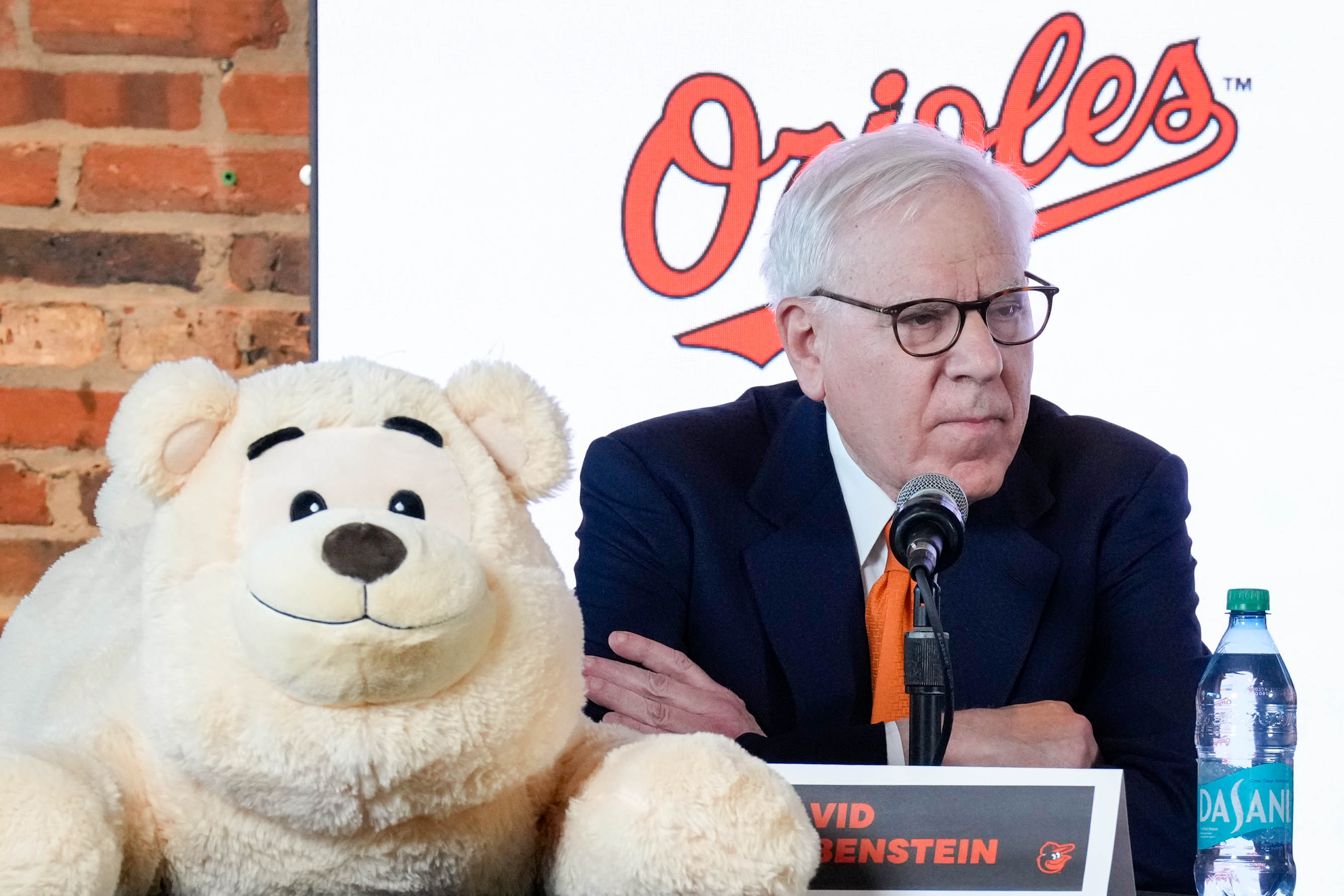 Kyle Goon: Sports owners are disconnected from fans. It's the biggest problem in the game.