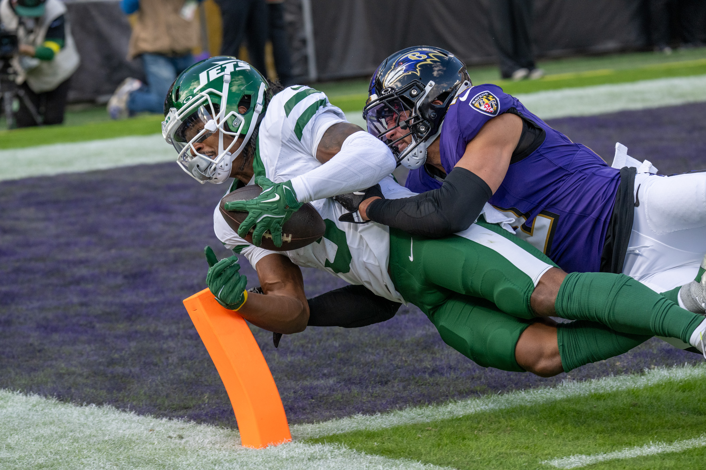 the ravens KJ着　ゴーストノーツツアー　 キャップ ダークグリーン With the Bengals and Steelers ahead, the Ravens don't look ready