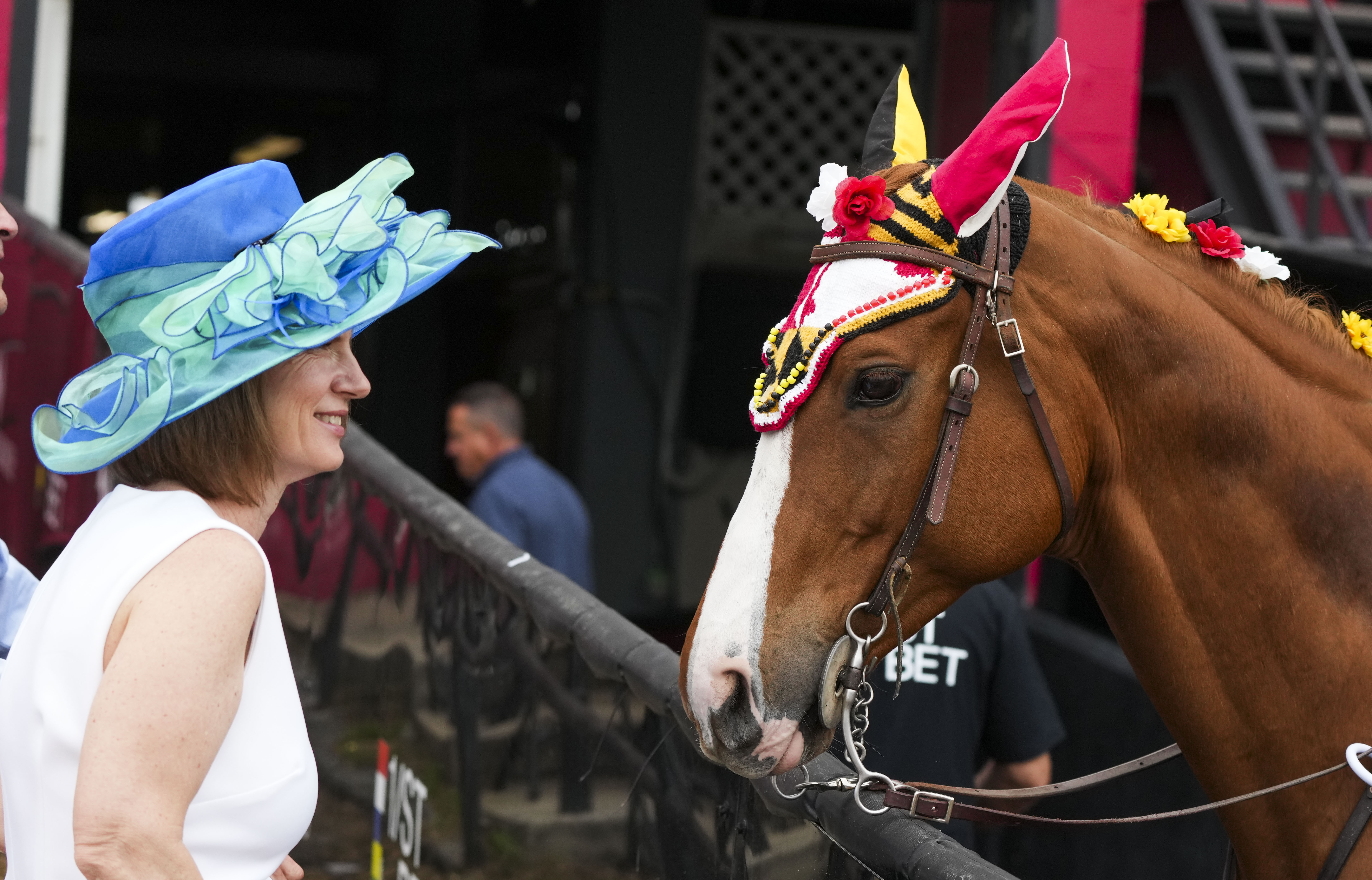 Hats for best sale horse racing events