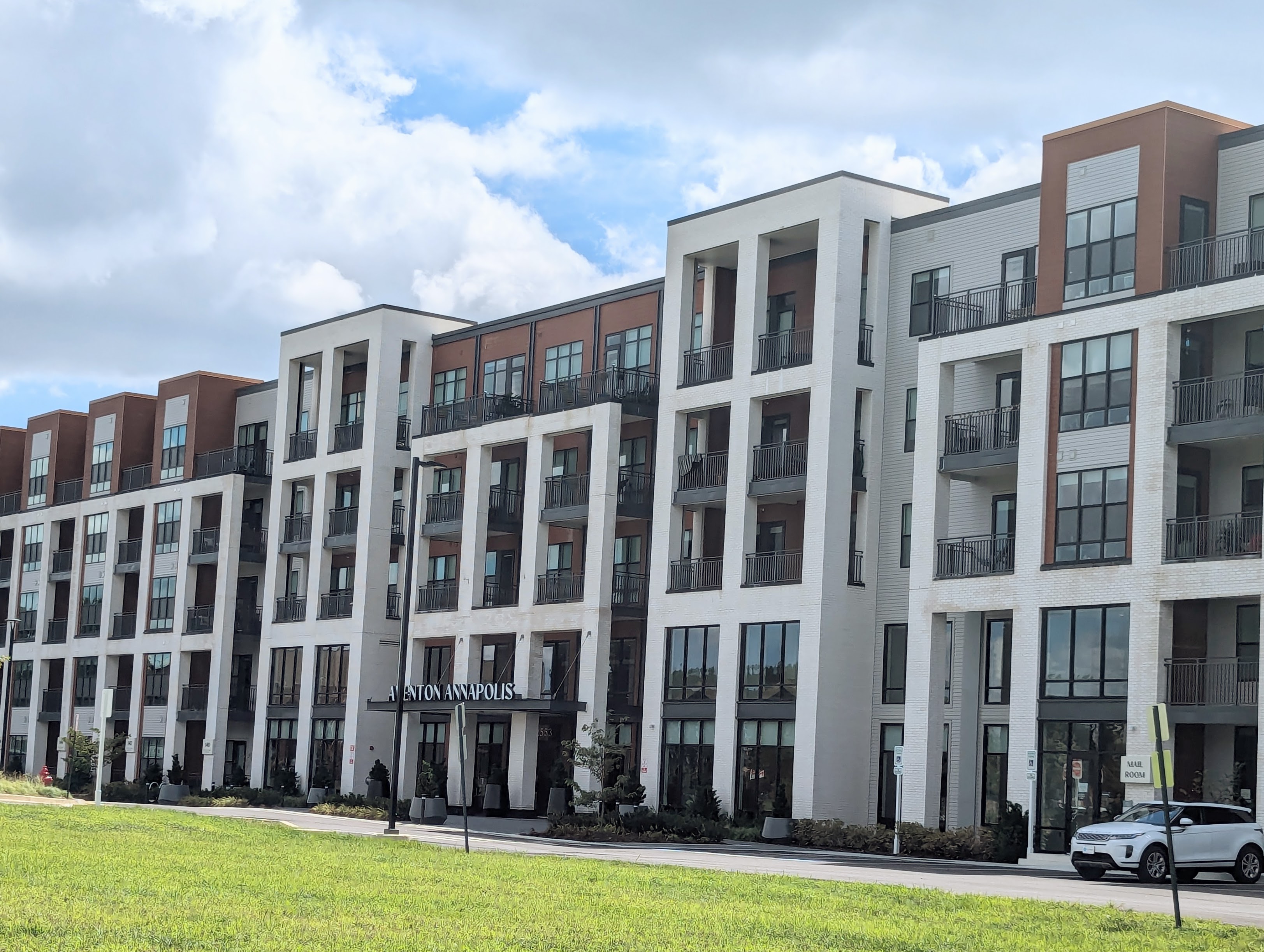 View of Annapolis Design Apartments