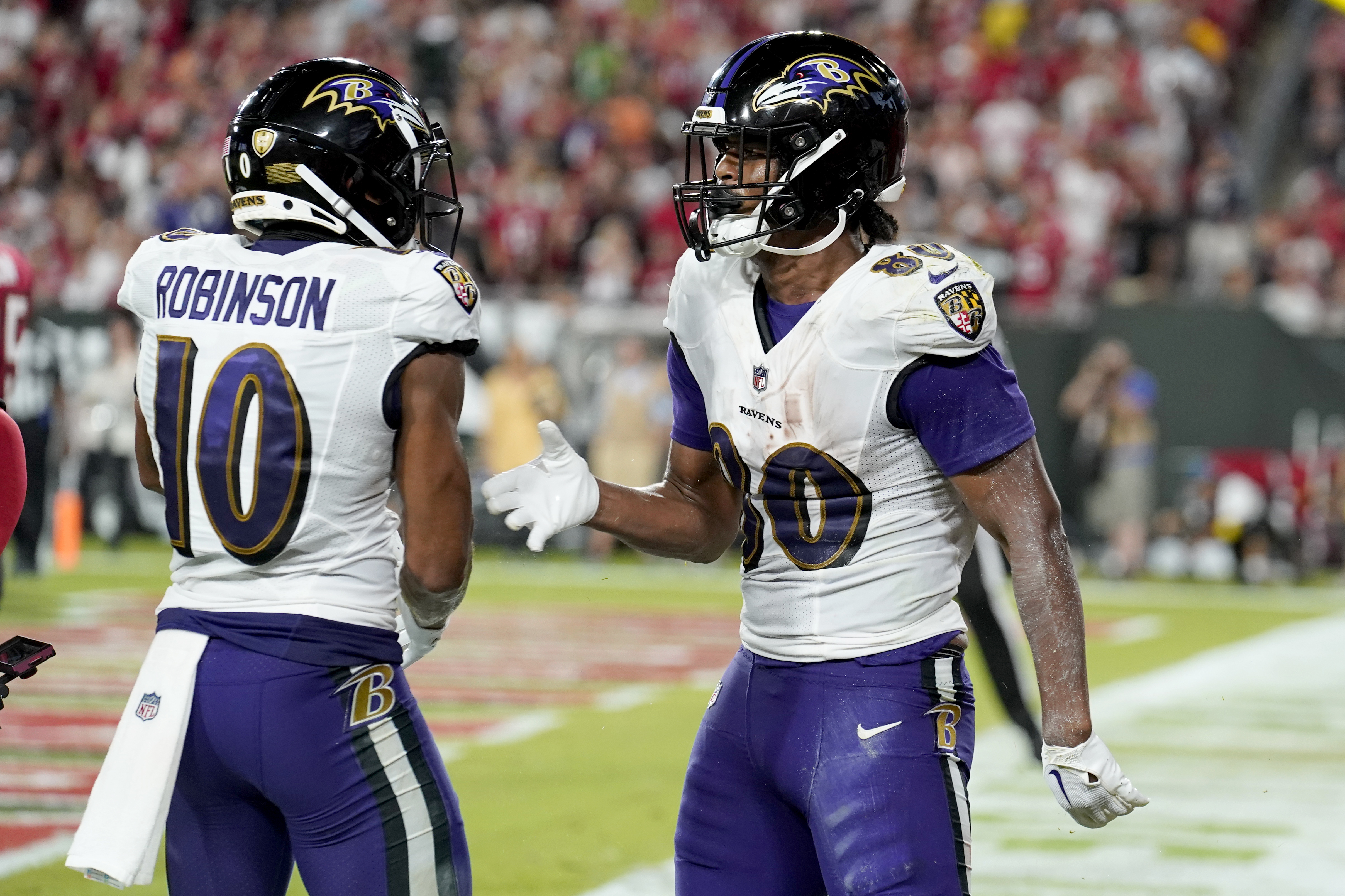 Lamar Jackson outduels Tom Brady, Ravens hand Bucs third straight