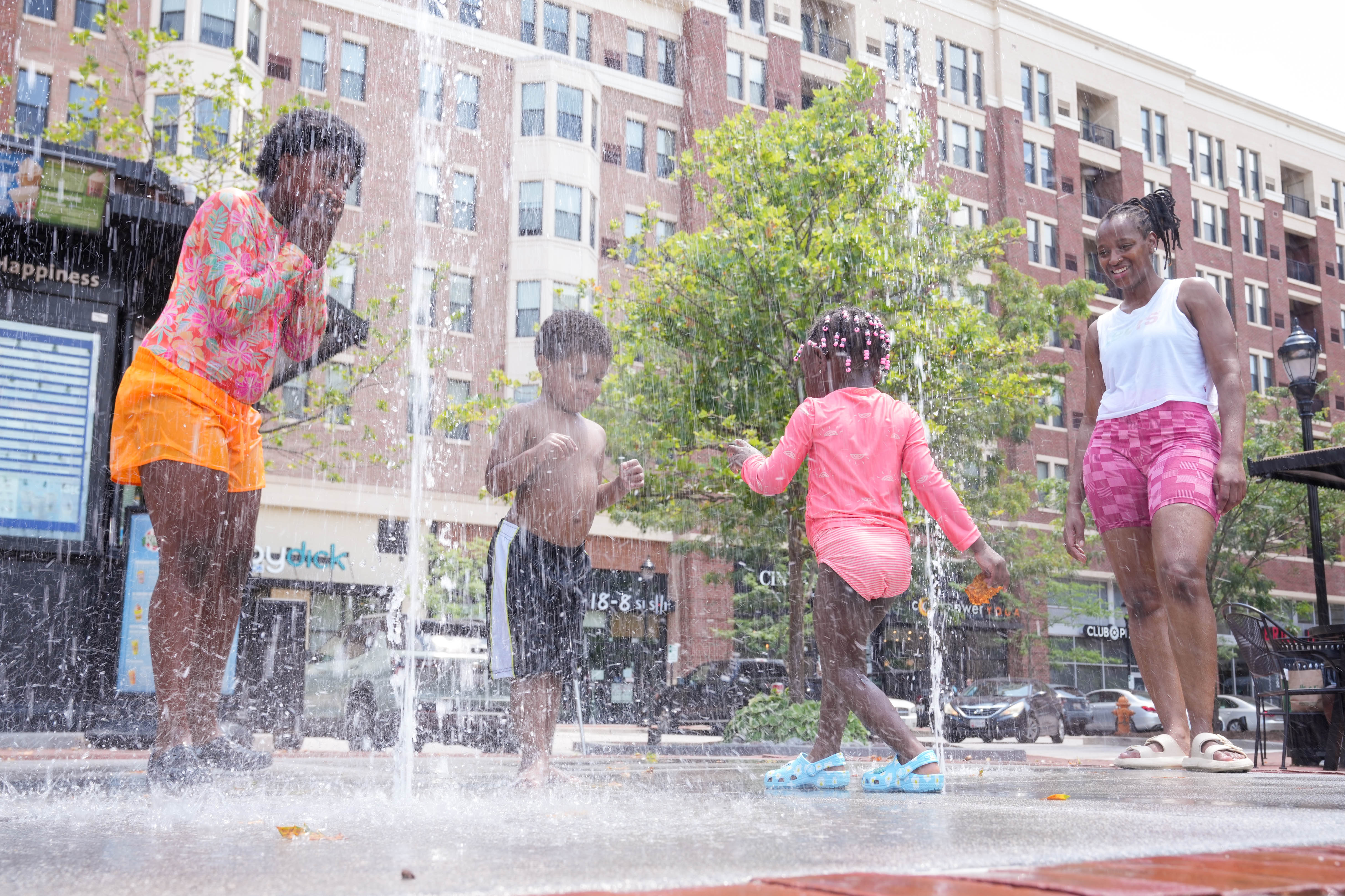 Heat dome to drive temperatures to triple digits this week