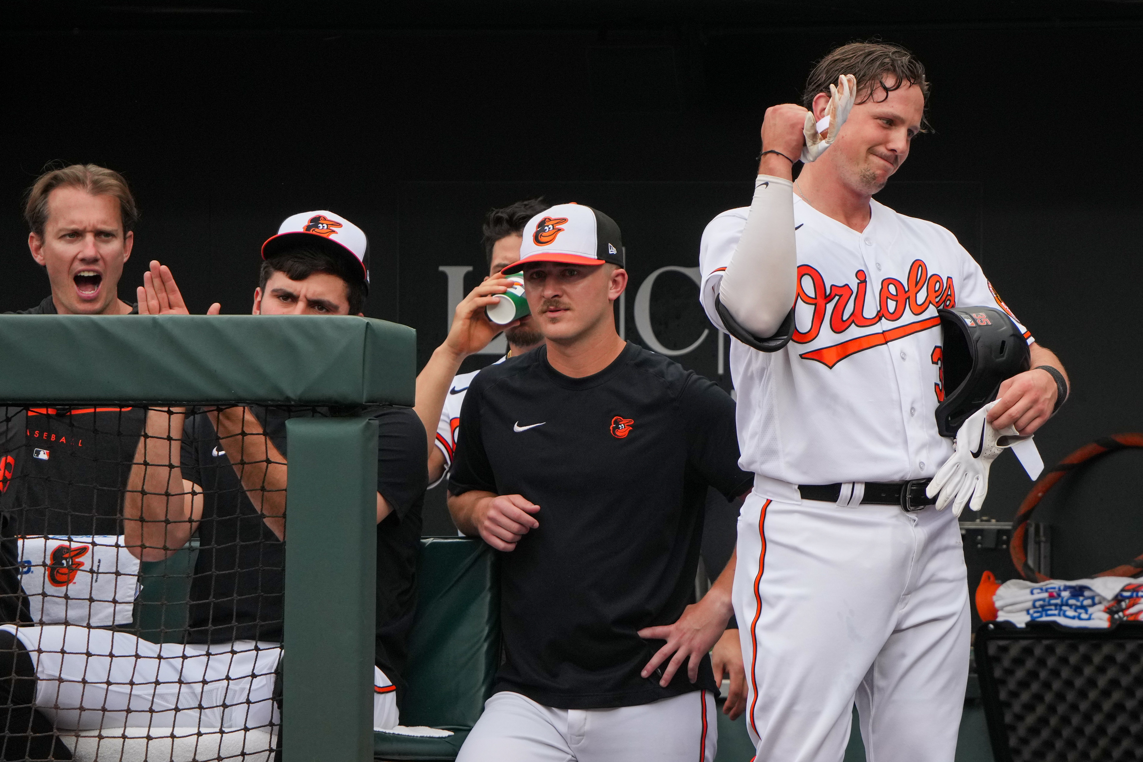 Orioles sidestep 20th loss in a row