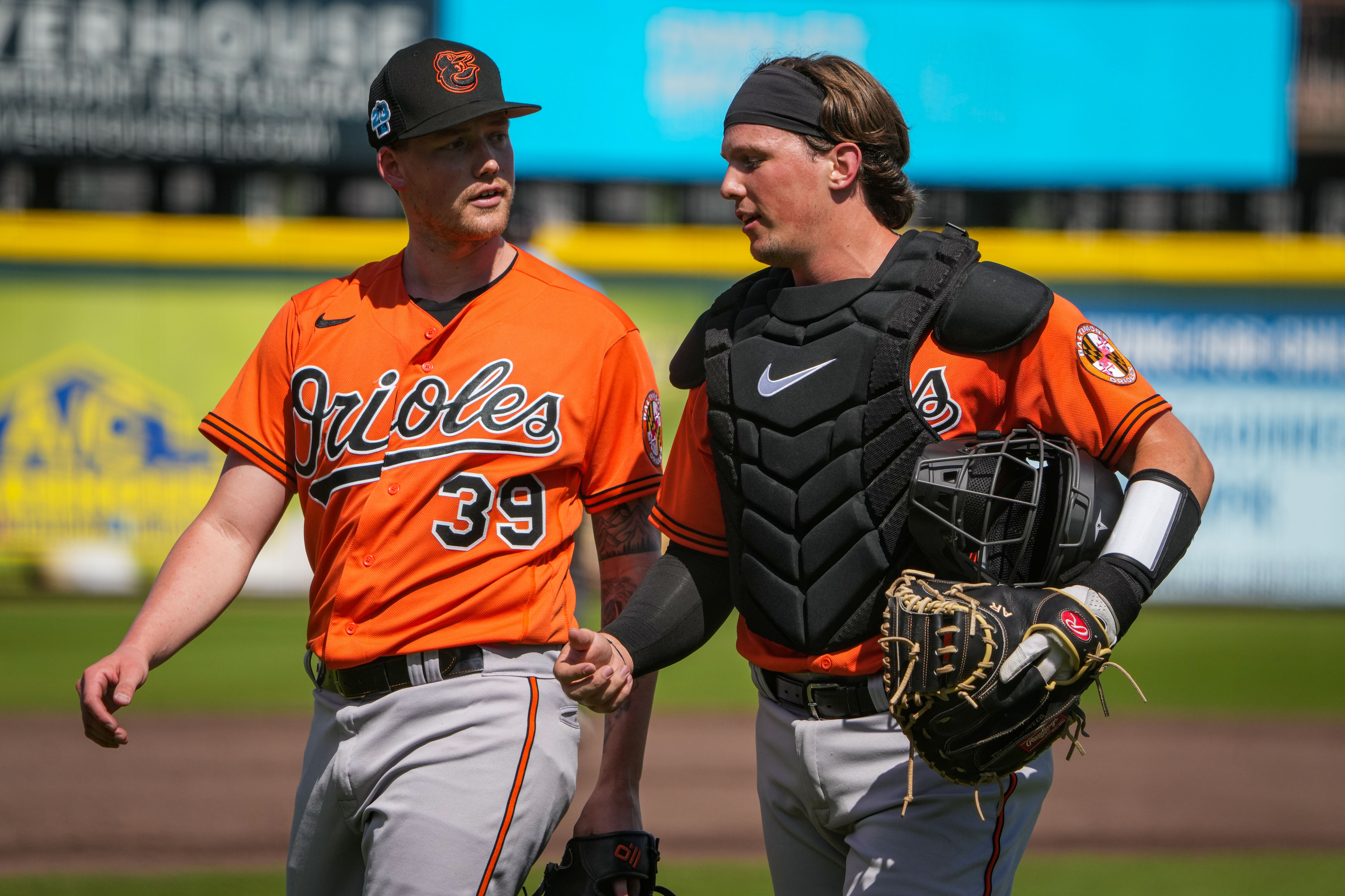 DL Hall shaves head in Orioles' spring camp
